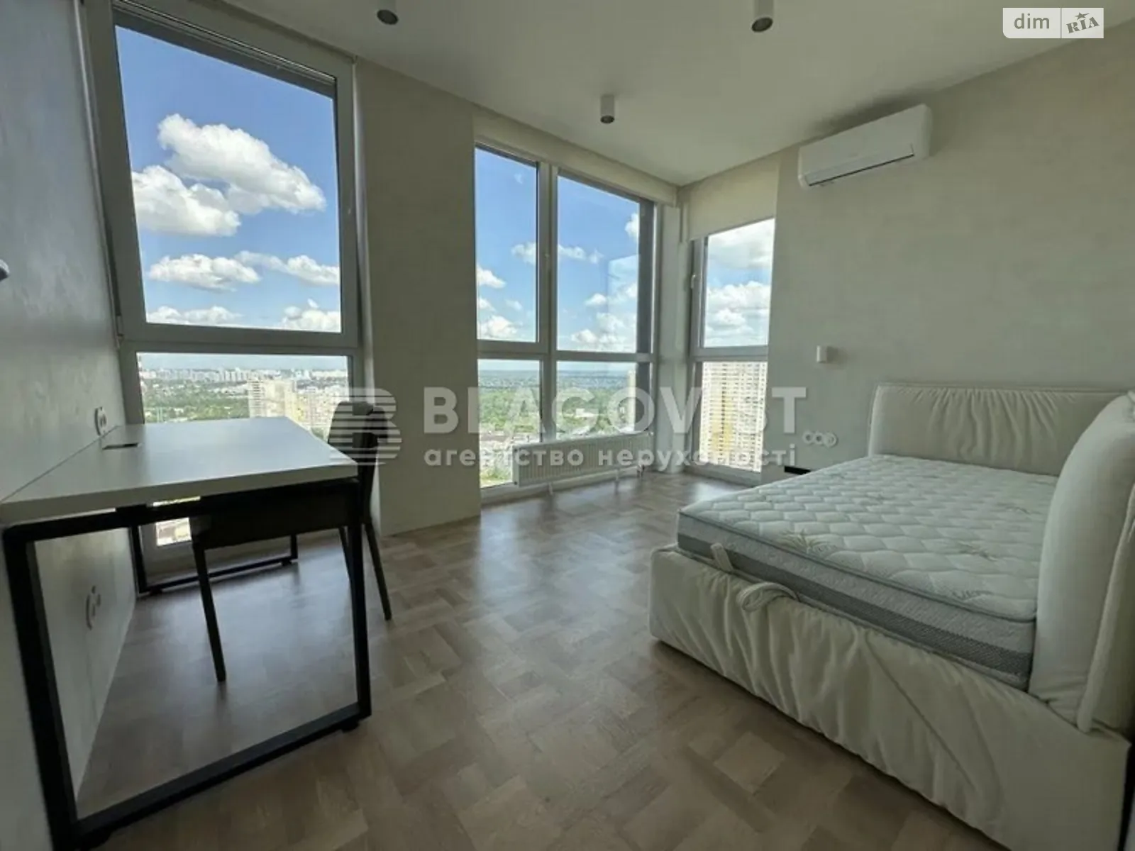 Продается 2-комнатная квартира 61.3 кв. м в Киеве, просп. Науки, 58В - фото 1