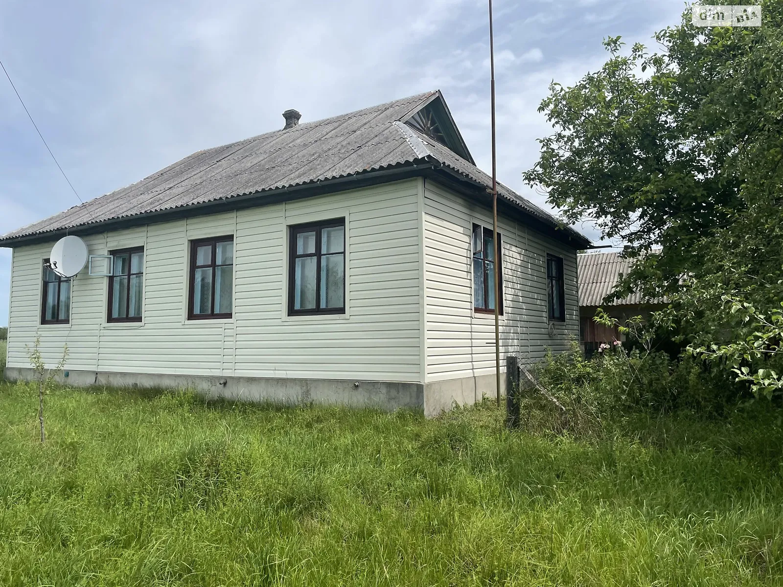 Продається одноповерховий будинок 101.4 кв. м з мансардою, цена: 25000 $ - фото 1