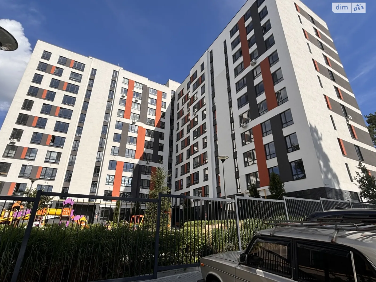 Продається 1-кімнатна квартира 38.2 кв. м у Ірпені, вул. Павленка, 56 - фото 1