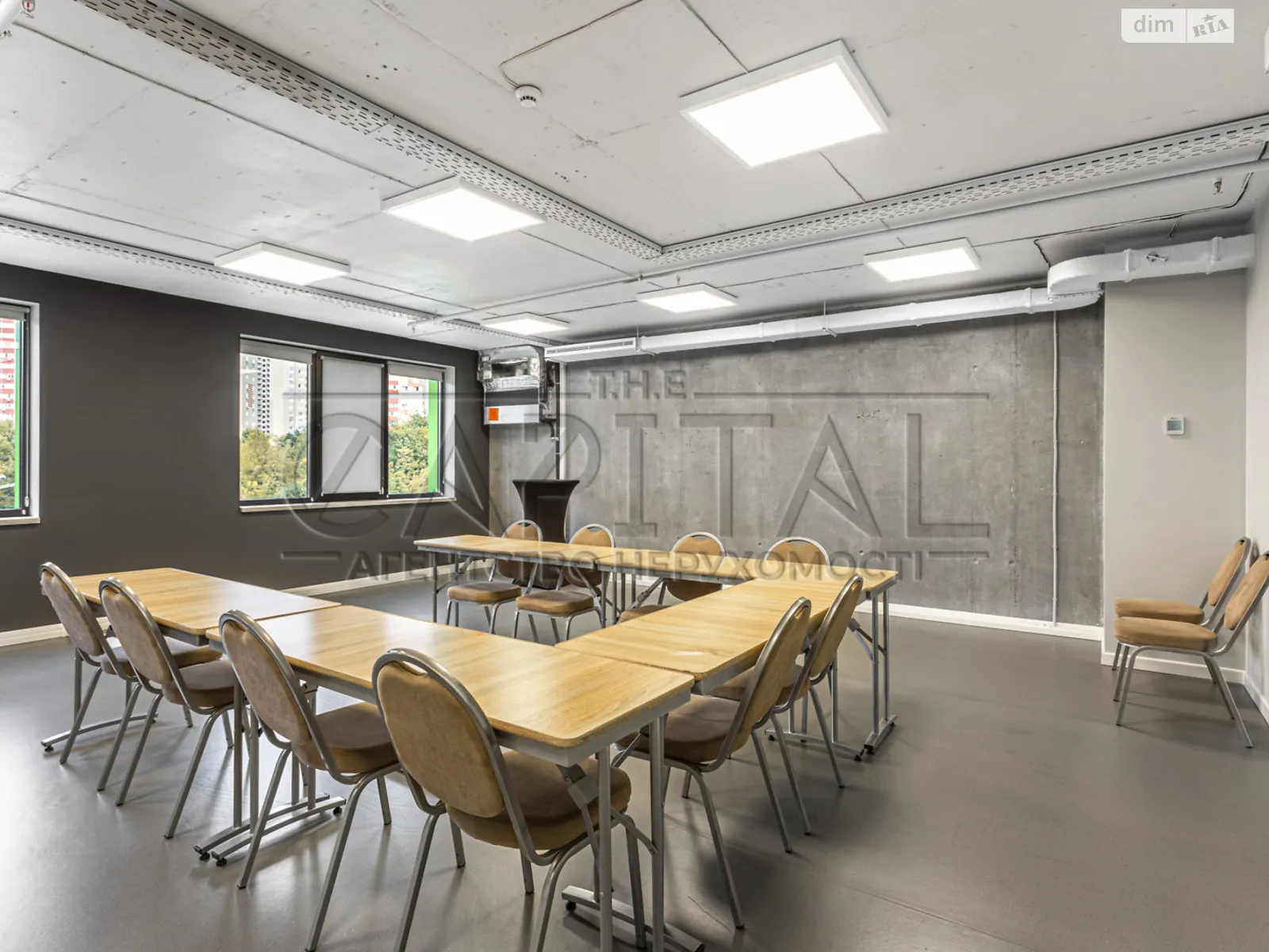 Сдается в аренду офис 523 кв. м в бизнес-центре, цена: 16500 $ - фото 1