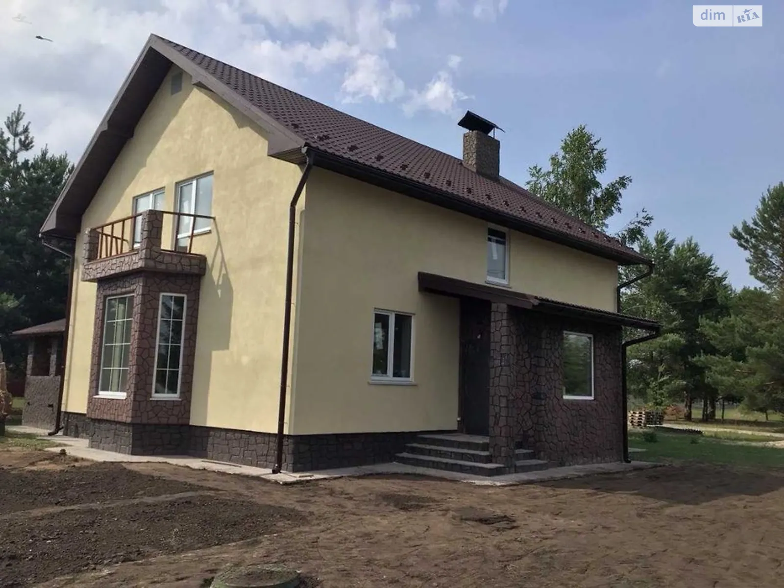Продается дом на 2 этажа 230 кв. м с подвалом, цена: 120000 $ - фото 1