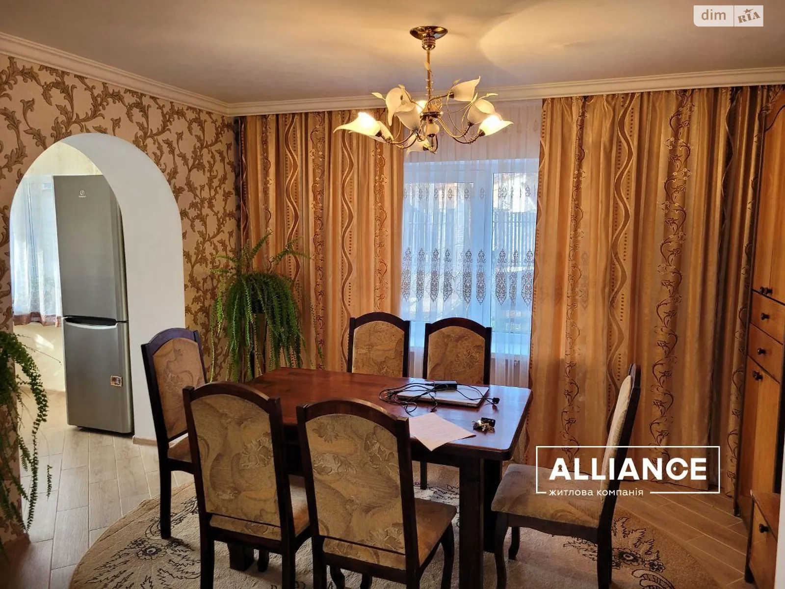 Продается дом на 2 этажа 115 кв. м с участком, цена: 73000 $ - фото 1