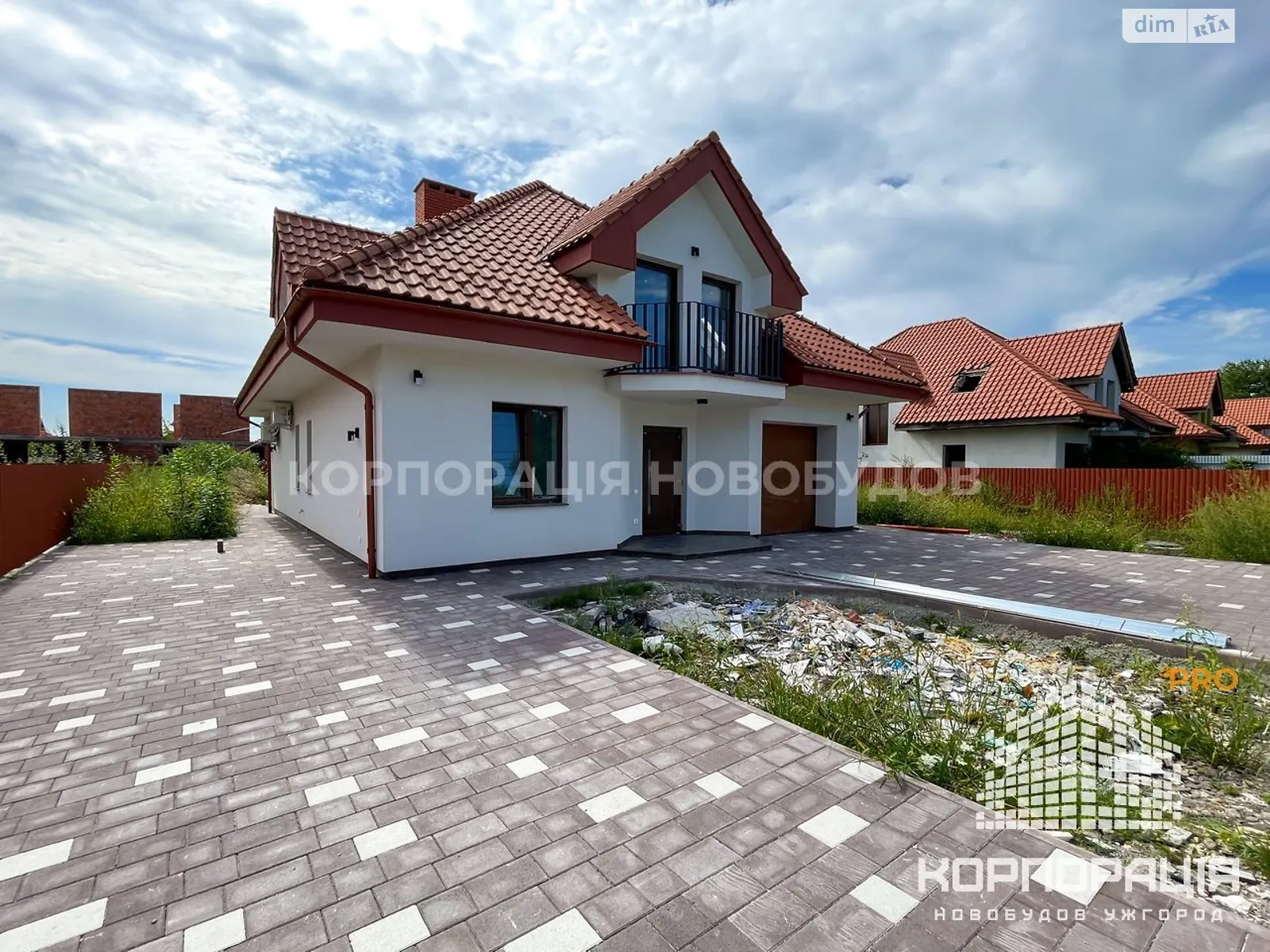 Продается дом на 2 этажа 220 кв. м с террасой, цена: 240000 $ - фото 1