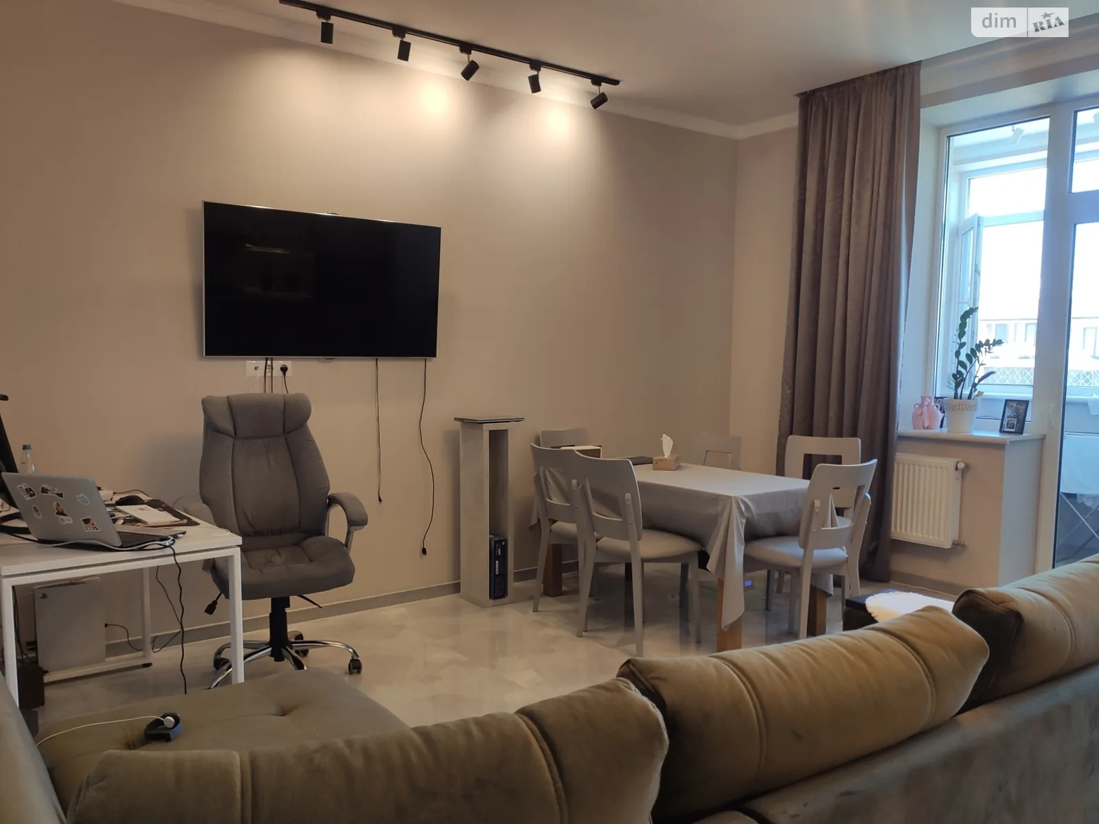 Продається 2-кімнатна квартира 80 кв. м у Одесі, вул. Зоопаркова - фото 1
