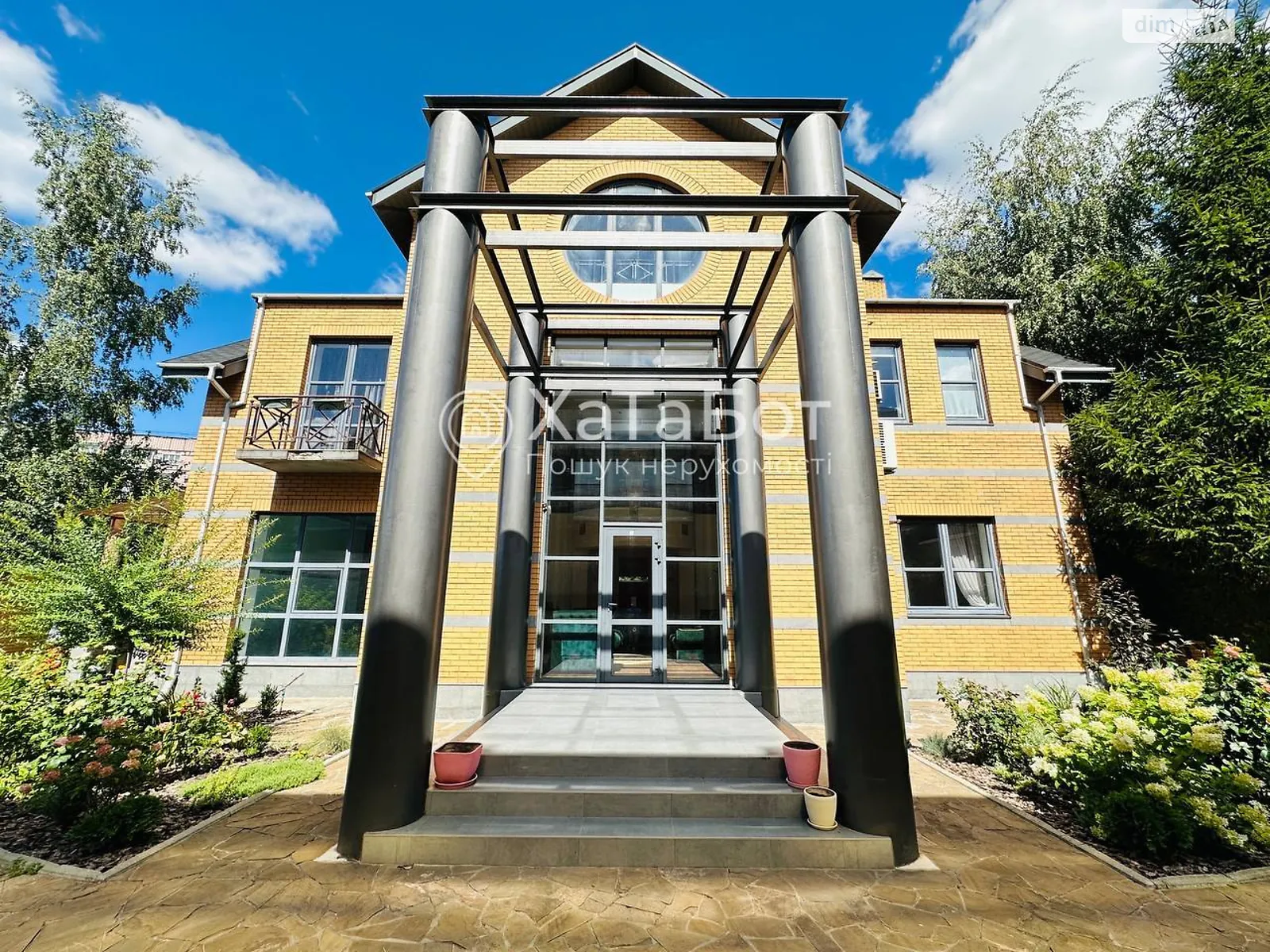 Продається будинок 3 поверховий 612.2 кв. м з бесідкою, цена: 450000 $ - фото 1