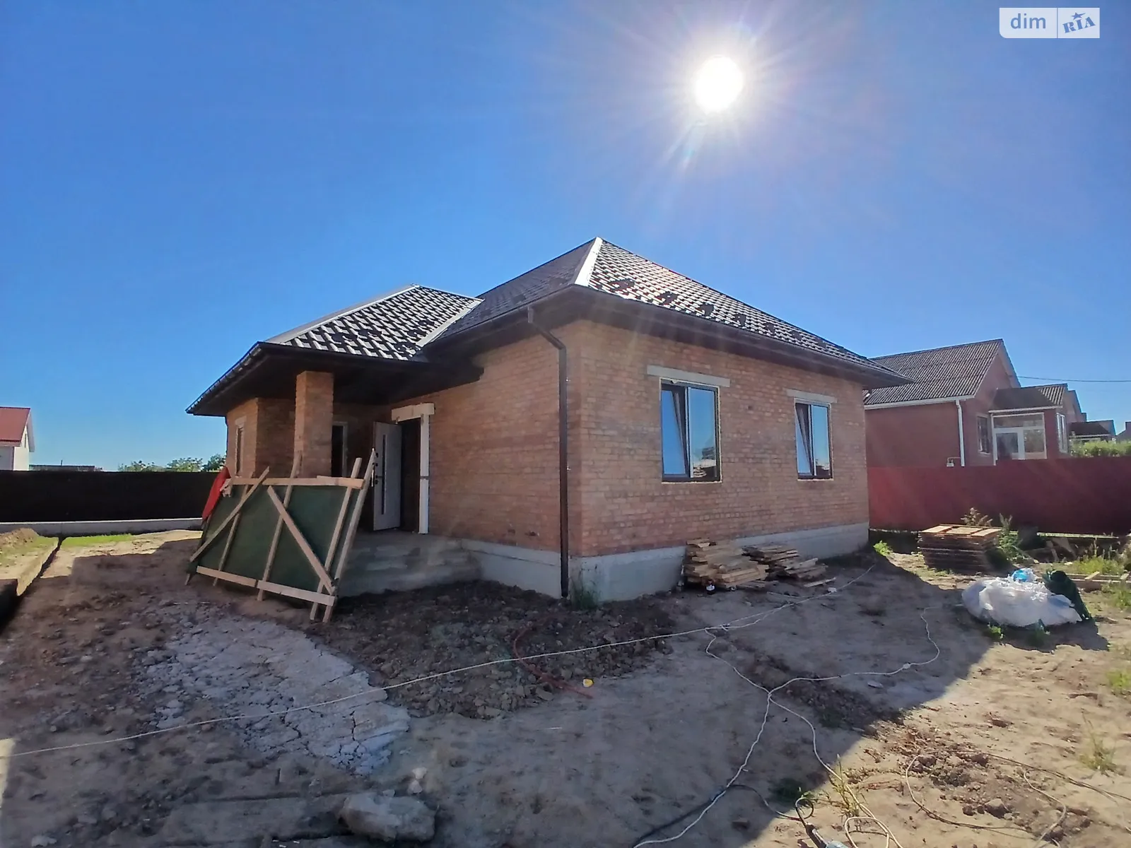 Продається одноповерховий будинок 90 кв. м з садом, цена: 65000 $ - фото 1