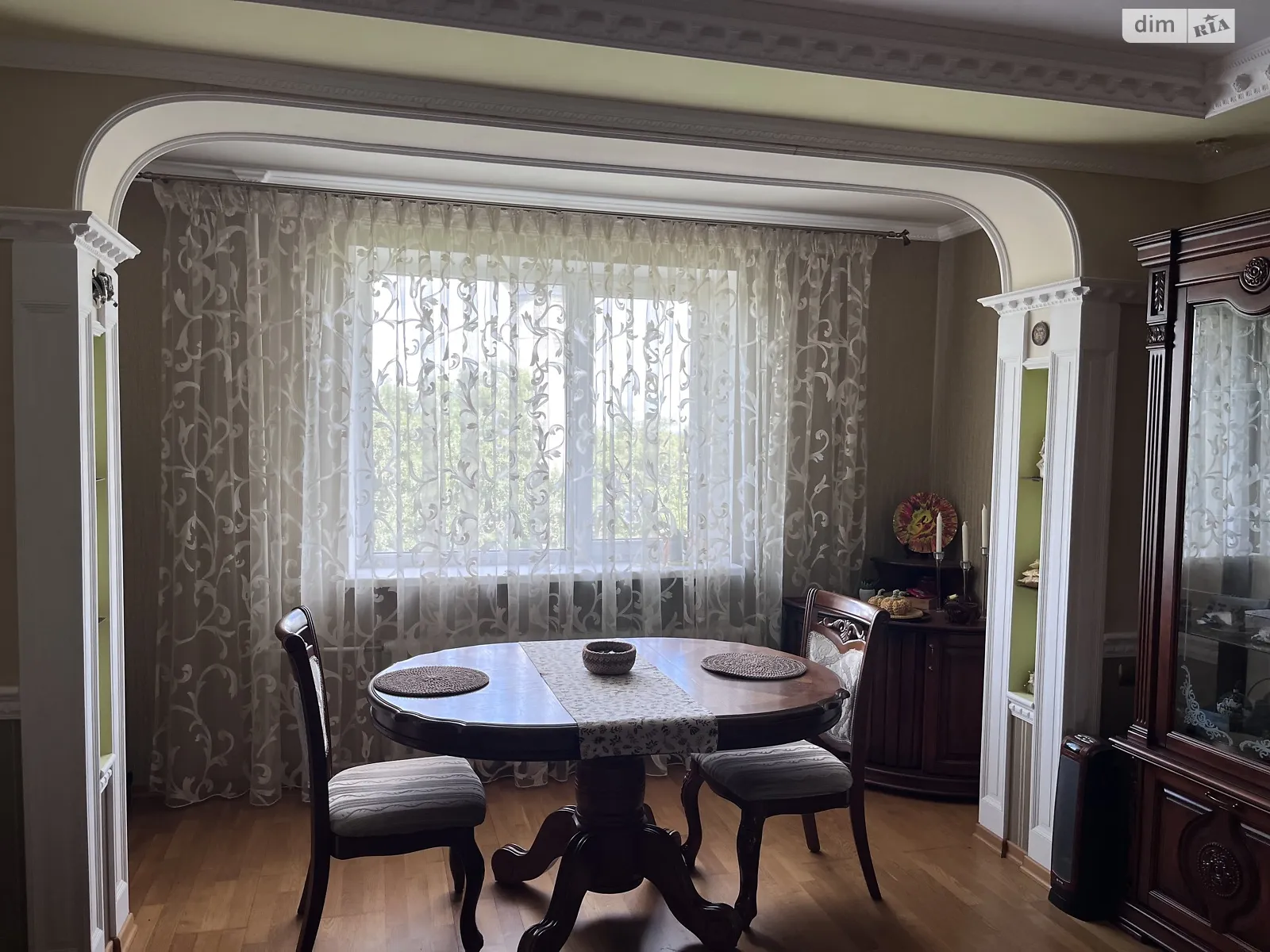 Продается 3-комнатная квартира 91.4 кв. м в Буче, ул. Пушкинская - фото 1