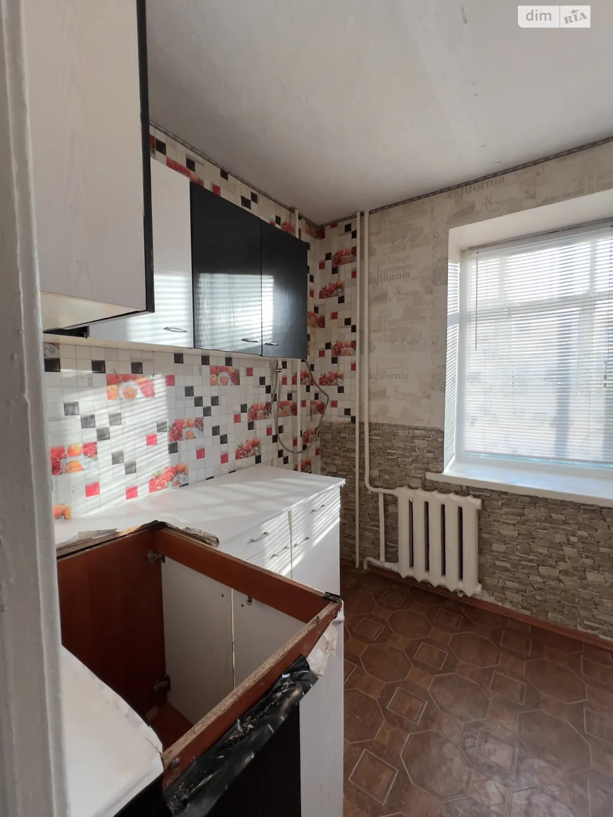 Продається 2-кімнатна квартира 58 кв. м у Чернівцях - фото 1