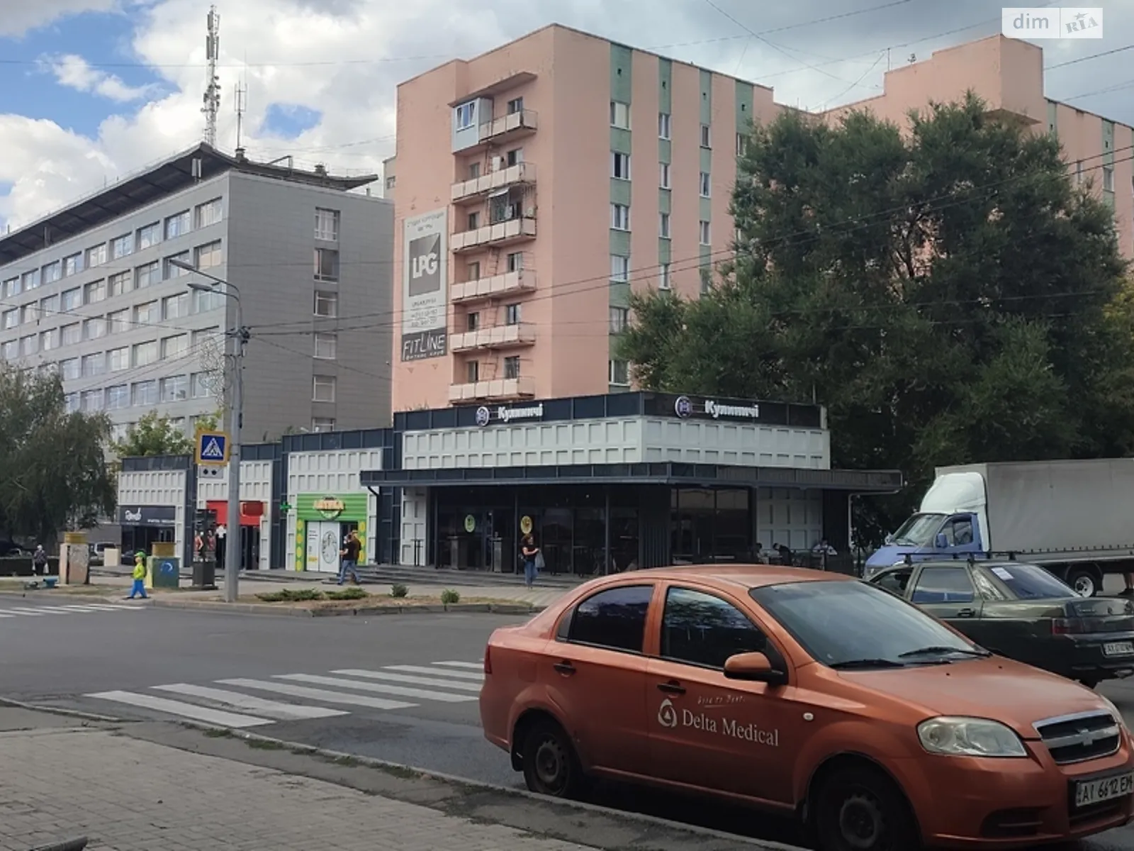 Продається об'єкт сфери послуг 151 кв. м в 4-поверховій будівлі, цена: 165000 $ - фото 1