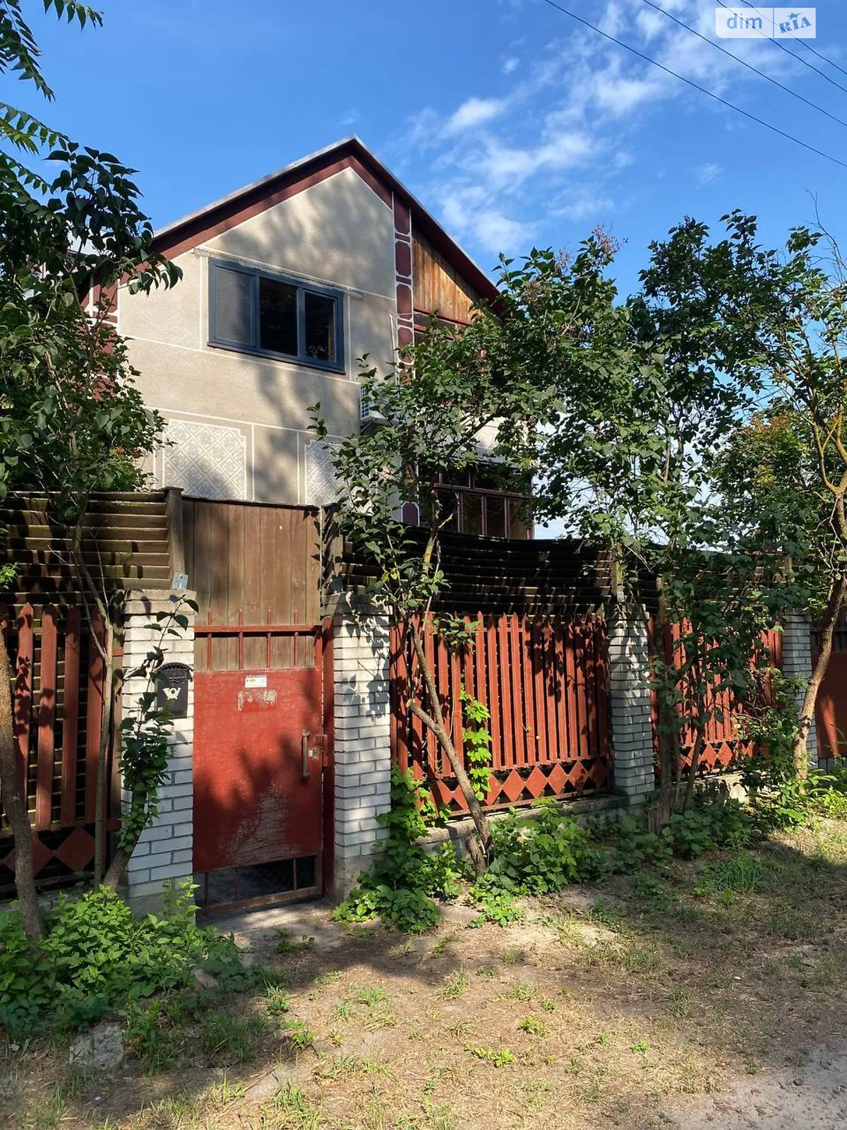 Продается дом на 2 этажа 268 кв. м с беседкой, цена: 120000 $ - фото 1
