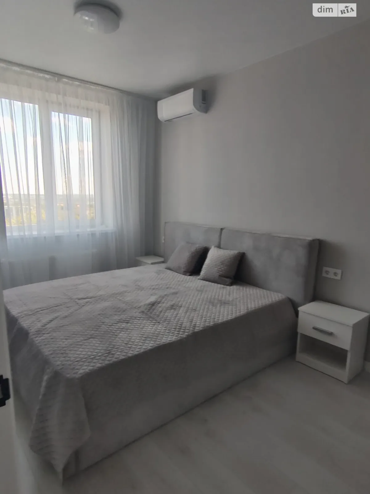 Продається 1-кімнатна квартира 38 кв. м у Гостомелі, вул. Остромирська - фото 1