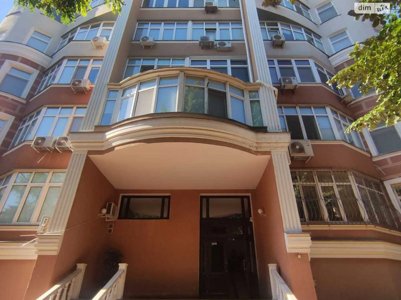 Продається 4-кімнатна квартира 208 кв. м у Одесі, пров. Каркашадзе - фото 1