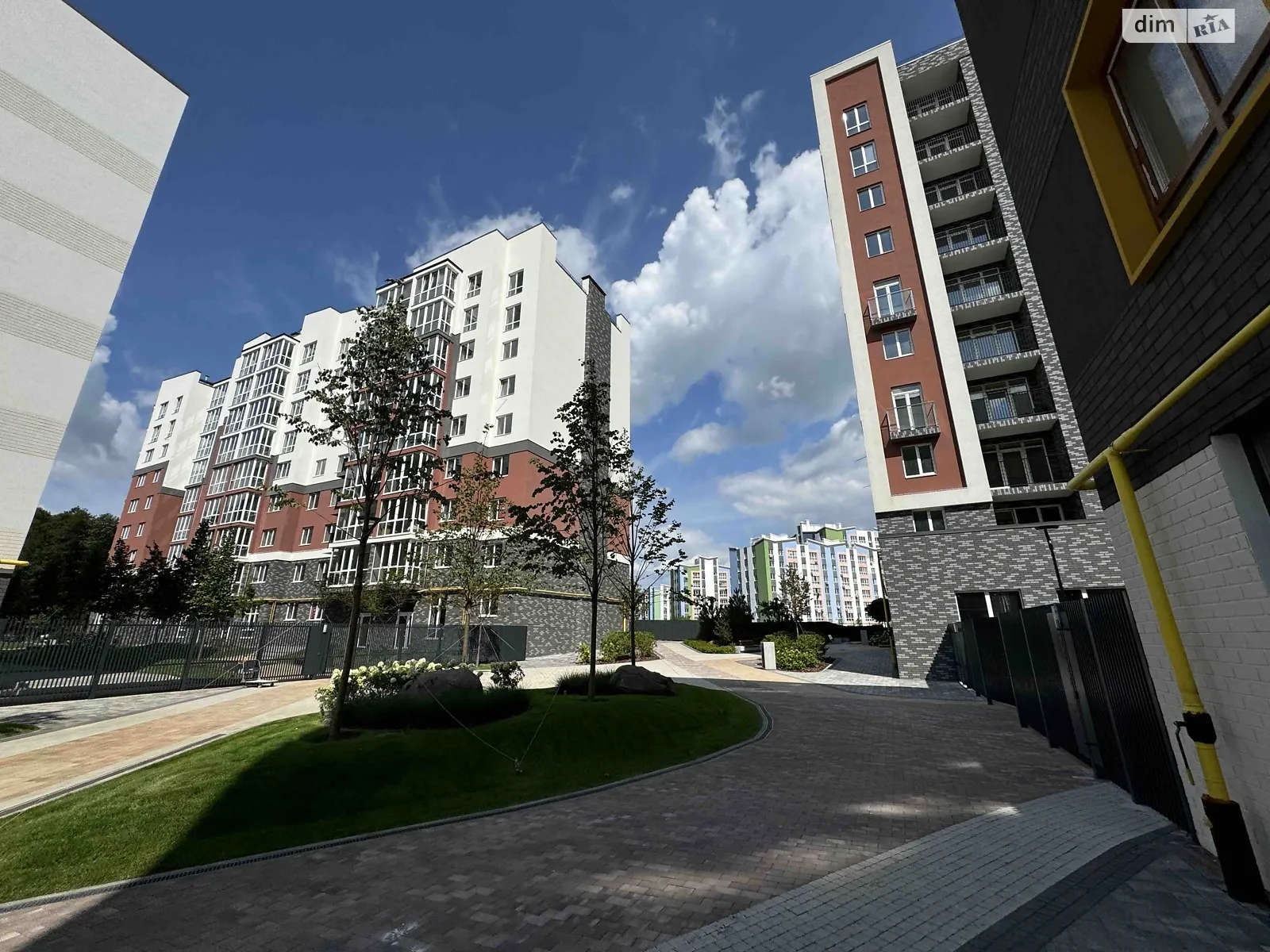 Продается 1-комнатная квартира 40.4 кв. м в Ирпене, ул. Соборная(ІІІ Интернационала), 2К/45 - фото 1