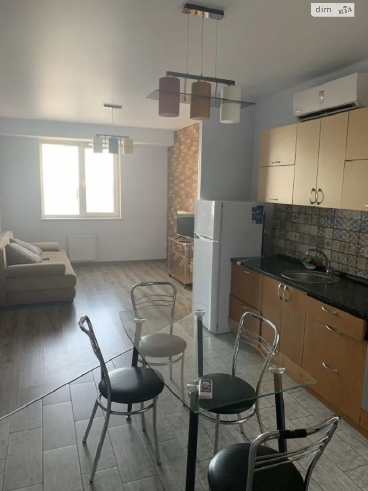 Продается 1-комнатная квартира 52.8 кв. м в Одессе, ул. Прохоровская, 39 - фото 1