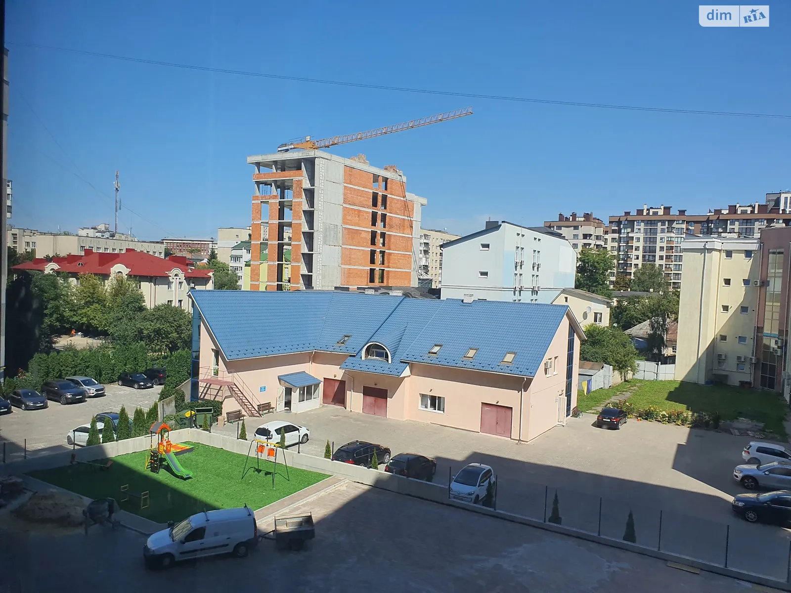 2-комнатная квартира 77.2 кв. м в Тернополе, ул. Торговица(Живова Анатолия), 19 - фото 1