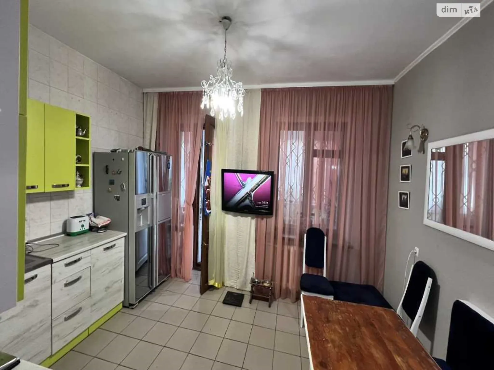 Продается дом на 2 этажа 264.7 кв. м с верандой, цена: 110000 $ - фото 1