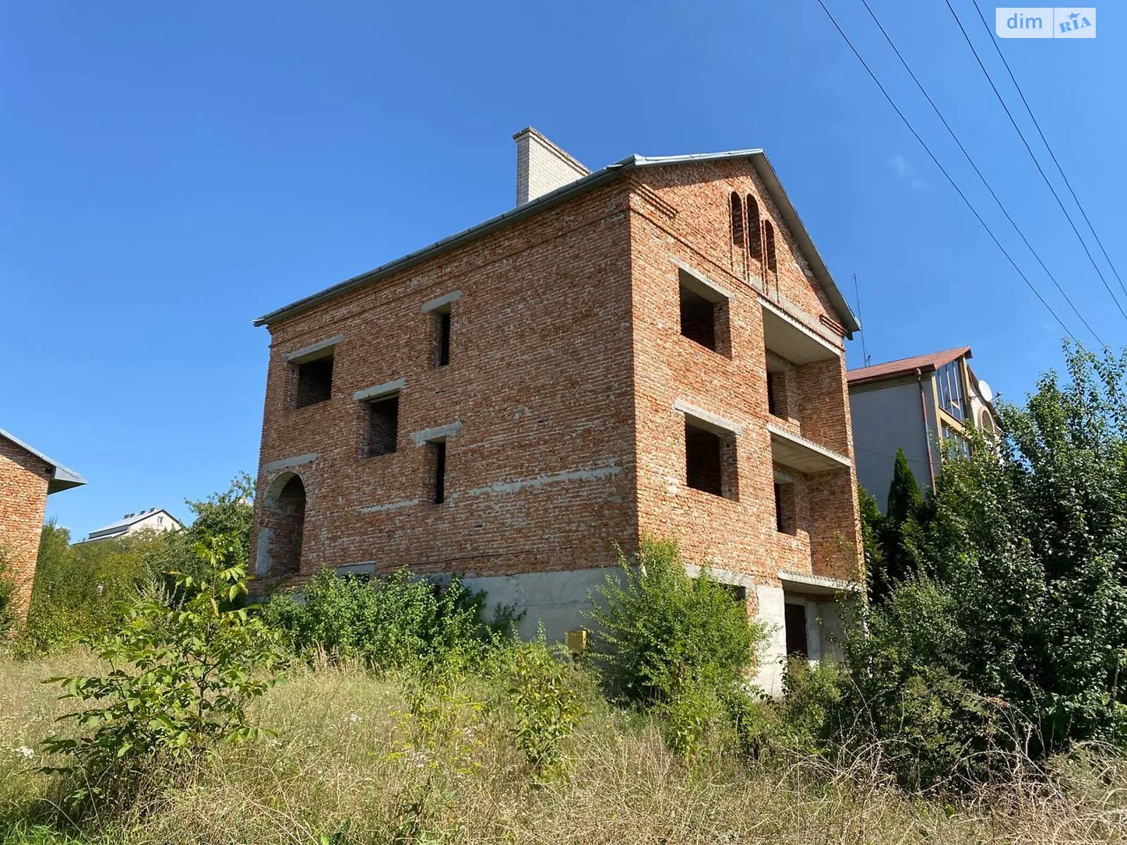 Продается дом на 2 этажа 390 кв. м с бассейном, цена: 57000 $ - фото 1