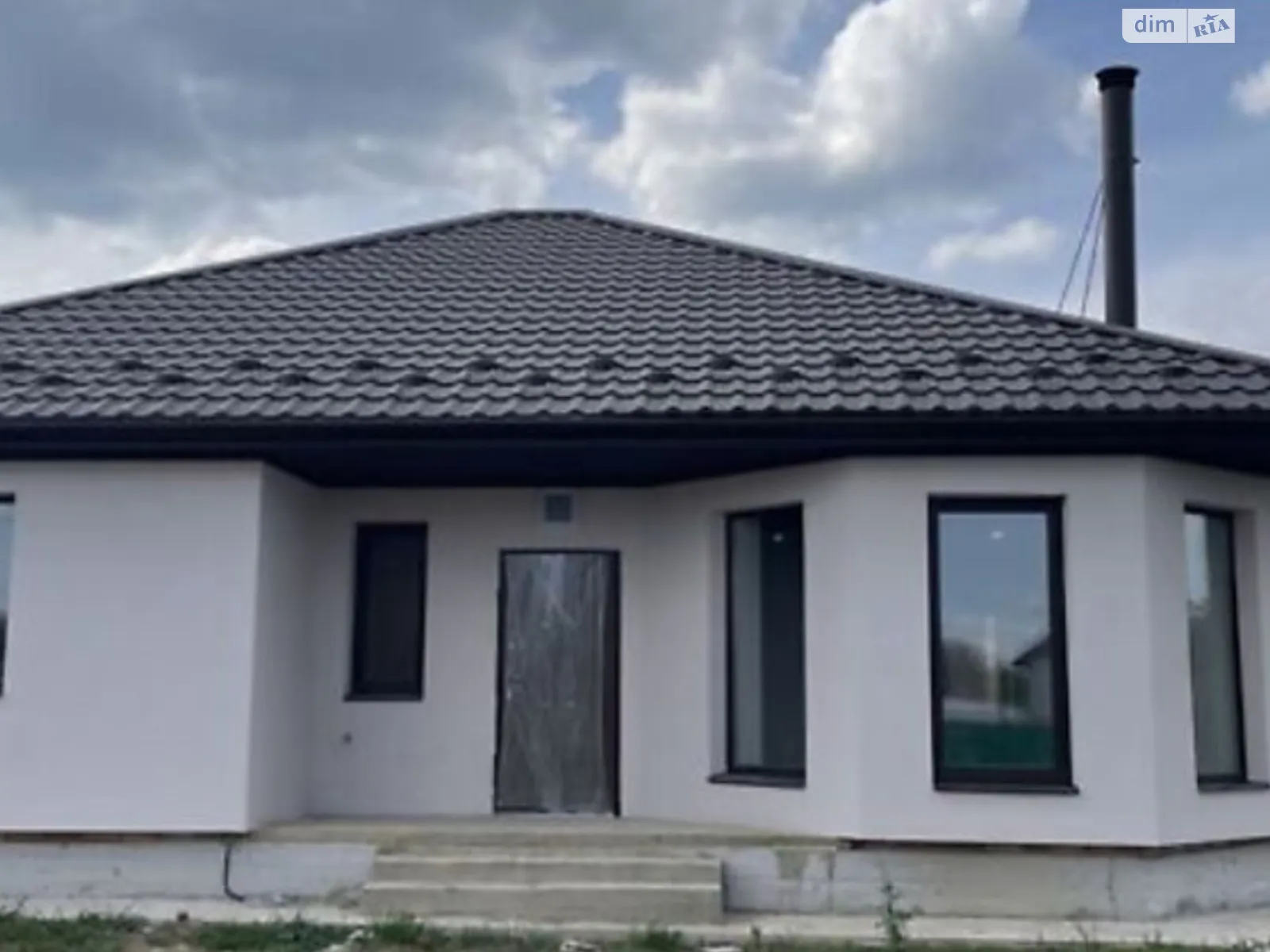 Продається одноповерховий будинок 100 кв. м з каміном - фото 3