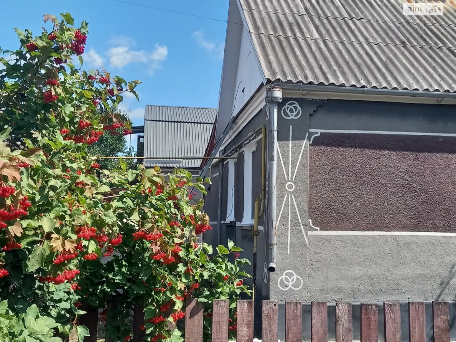 Продается одноэтажный дом 60 кв. м с бассейном, цена: 29500 $ - фото 1
