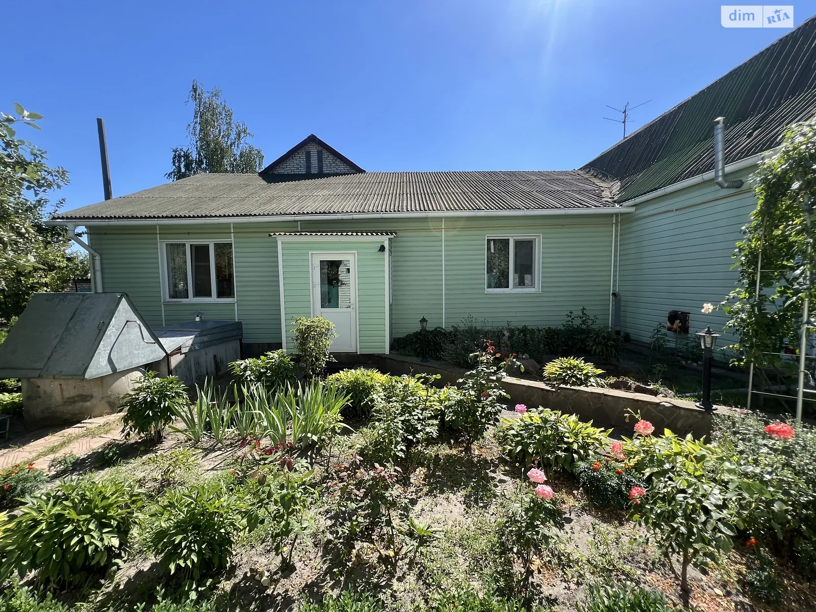 Продается дом на 2 этажа 157 кв. м с участком, цена: 86500 $ - фото 1
