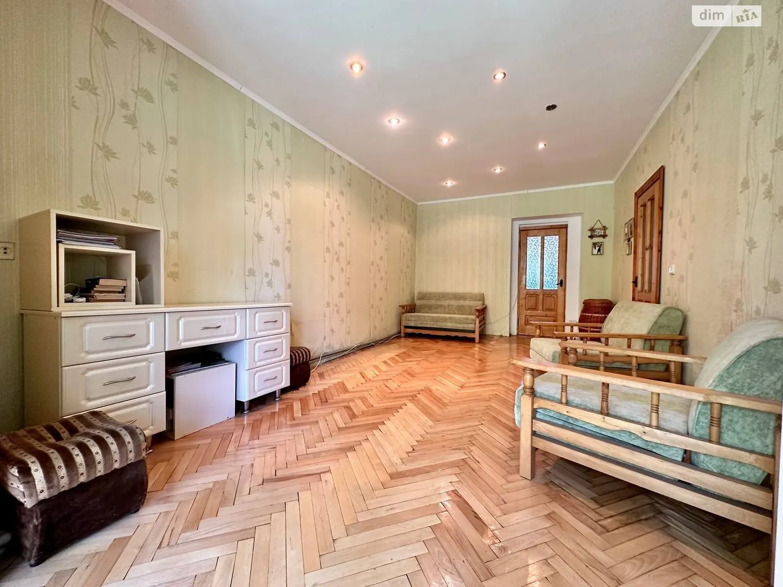 Продается 3-комнатная квартира 76.7 кв. м в Дрогобыче, ул. Леси Украинки, 13 - фото 1