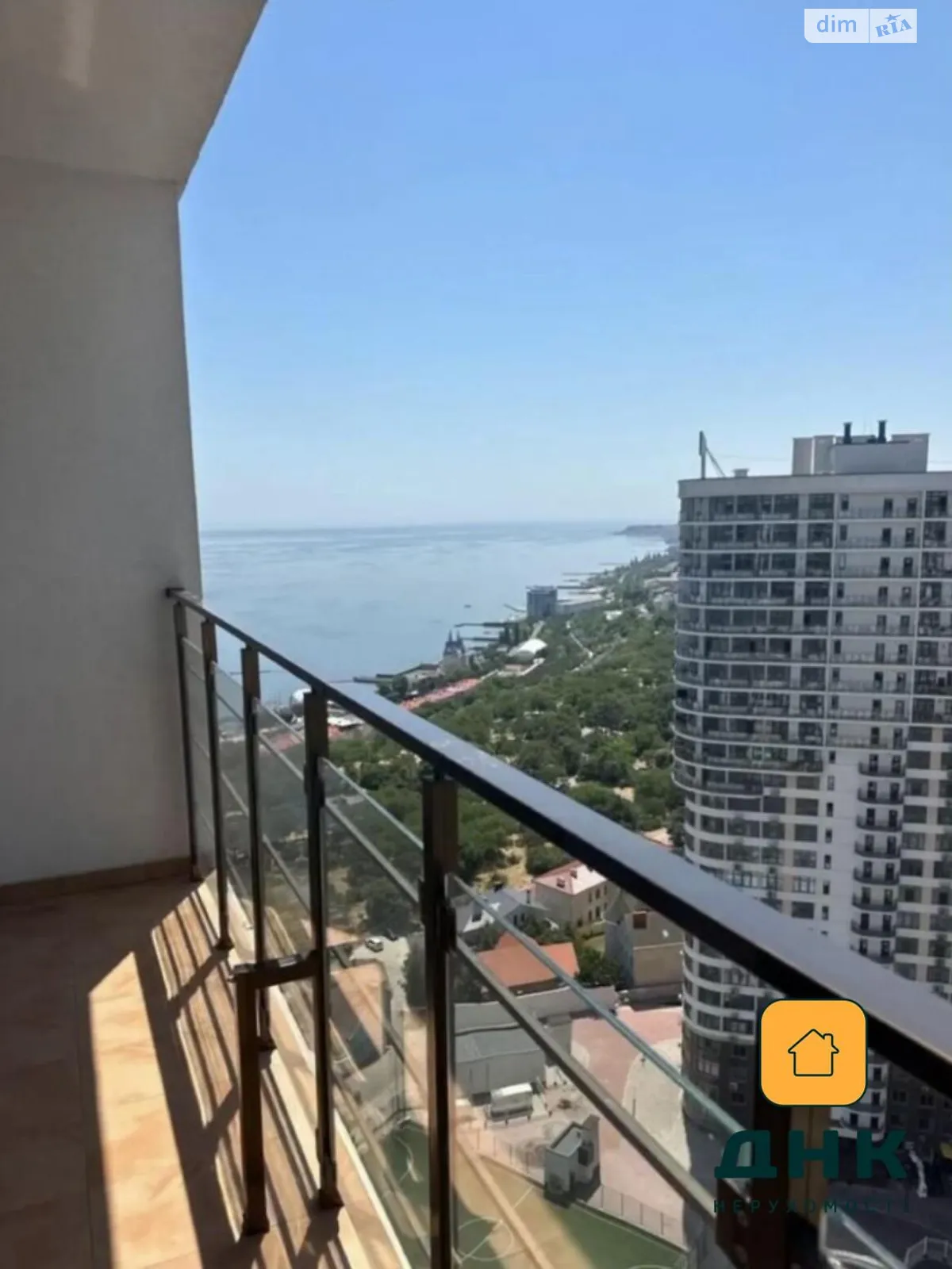 Продается 1-комнатная квартира 47 кв. м в Одессе, ул. Валерия Самофалова, 16А/5 - фото 1