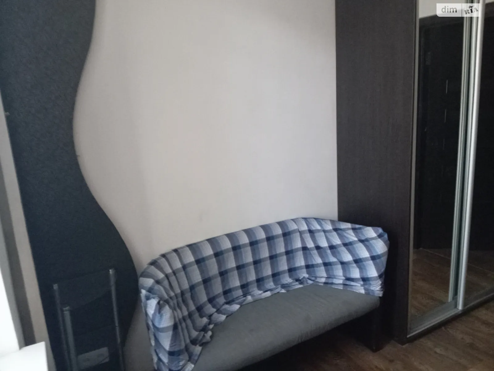 Здається в оренду кімната 80 кв. м у Харкові, цена: 2500 грн - фото 1