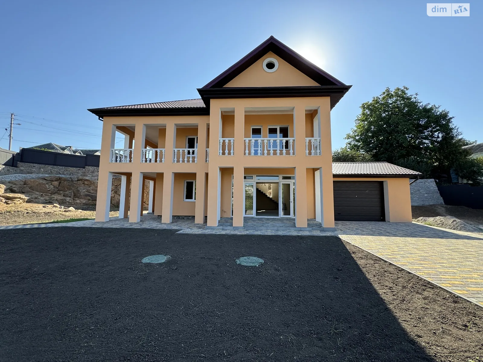 Продається будинок 3 поверховий 290 кв. м з банею/сауною, цена: 165000 $ - фото 1