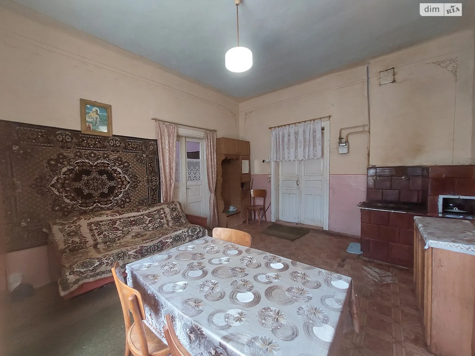 Продается 1-комнатная квартира 38 кв. м в Бориславе, ул. Хвылевого, 1 - фото 1