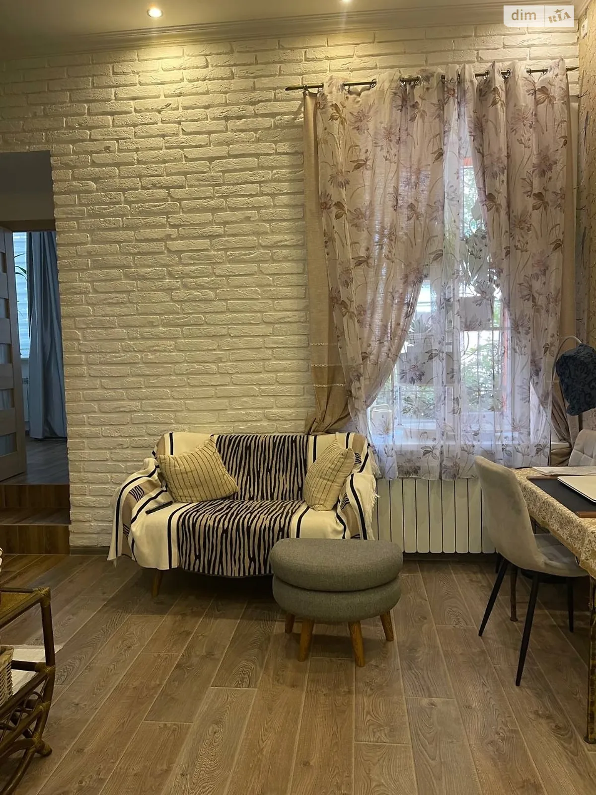 Продается 1-комнатная квартира 61.2 кв. м в Полтаве, ул. Небесной Сотни, 16 - фото 1