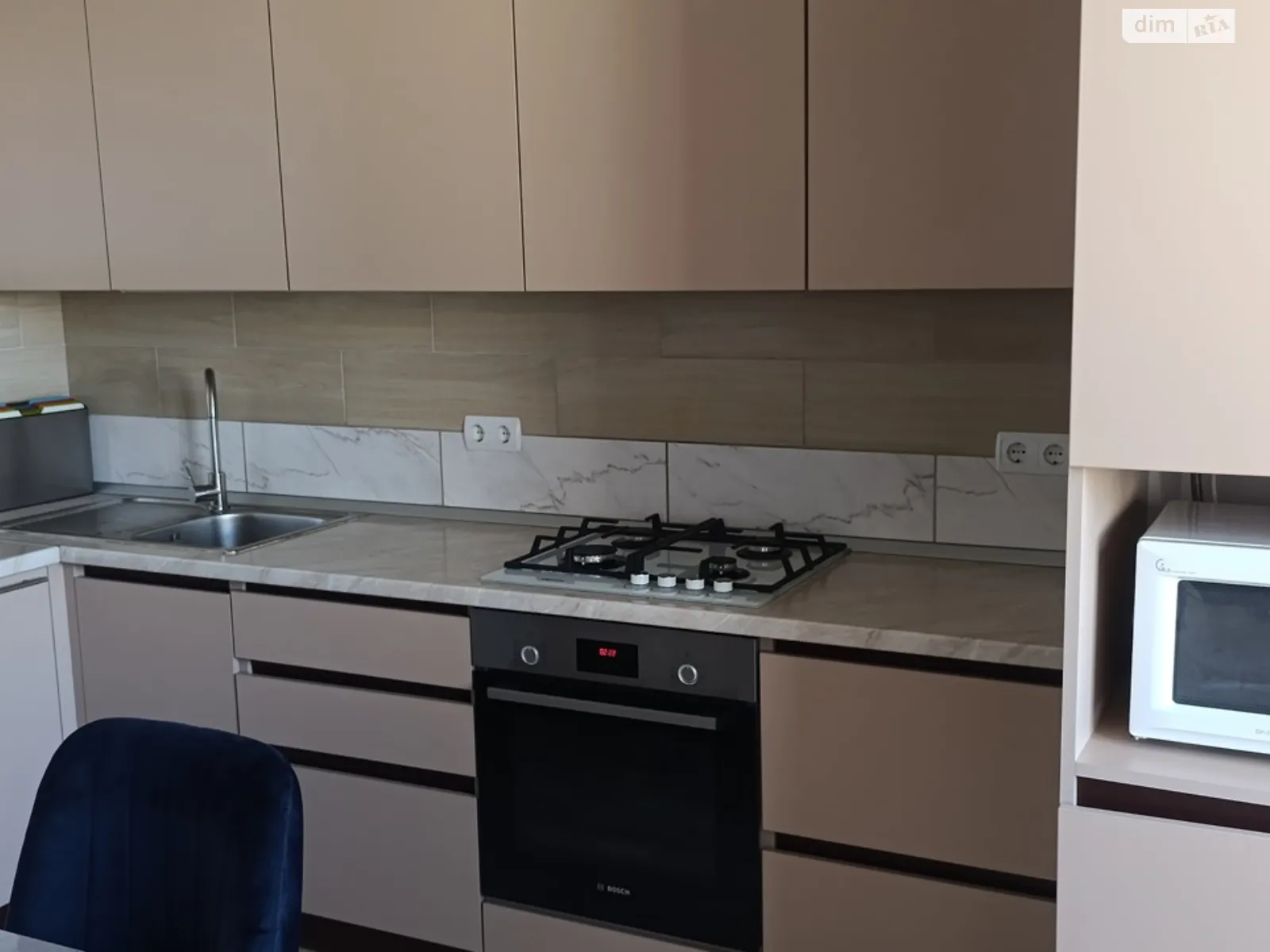 Продается 3-комнатная квартира 70 кв. м в Житомире, ул. Евгения Рыхлика, 11А - фото 1