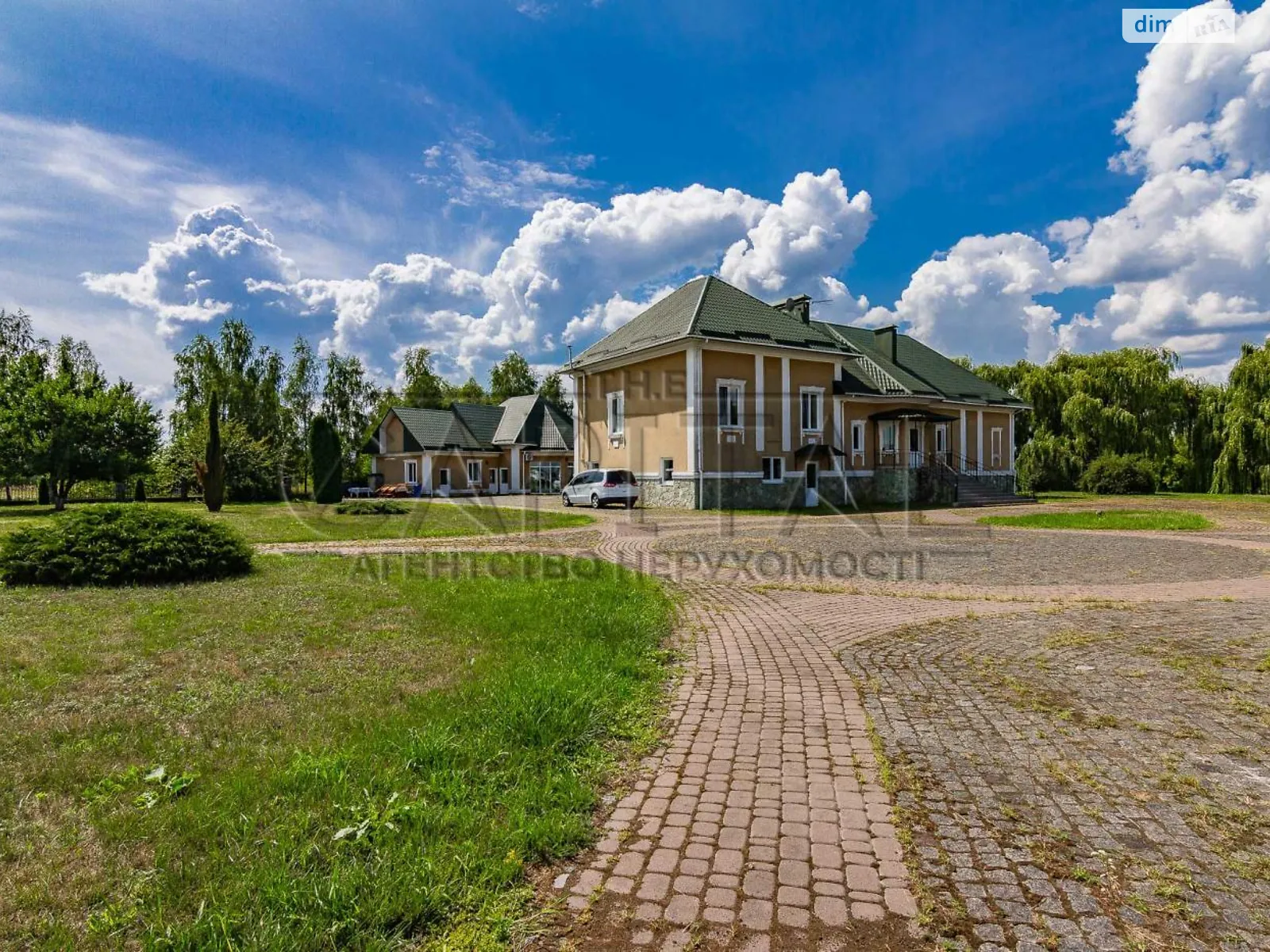 Продається одноповерховий будинок 300 кв. м с басейном, цена: 610000 $ - фото 1