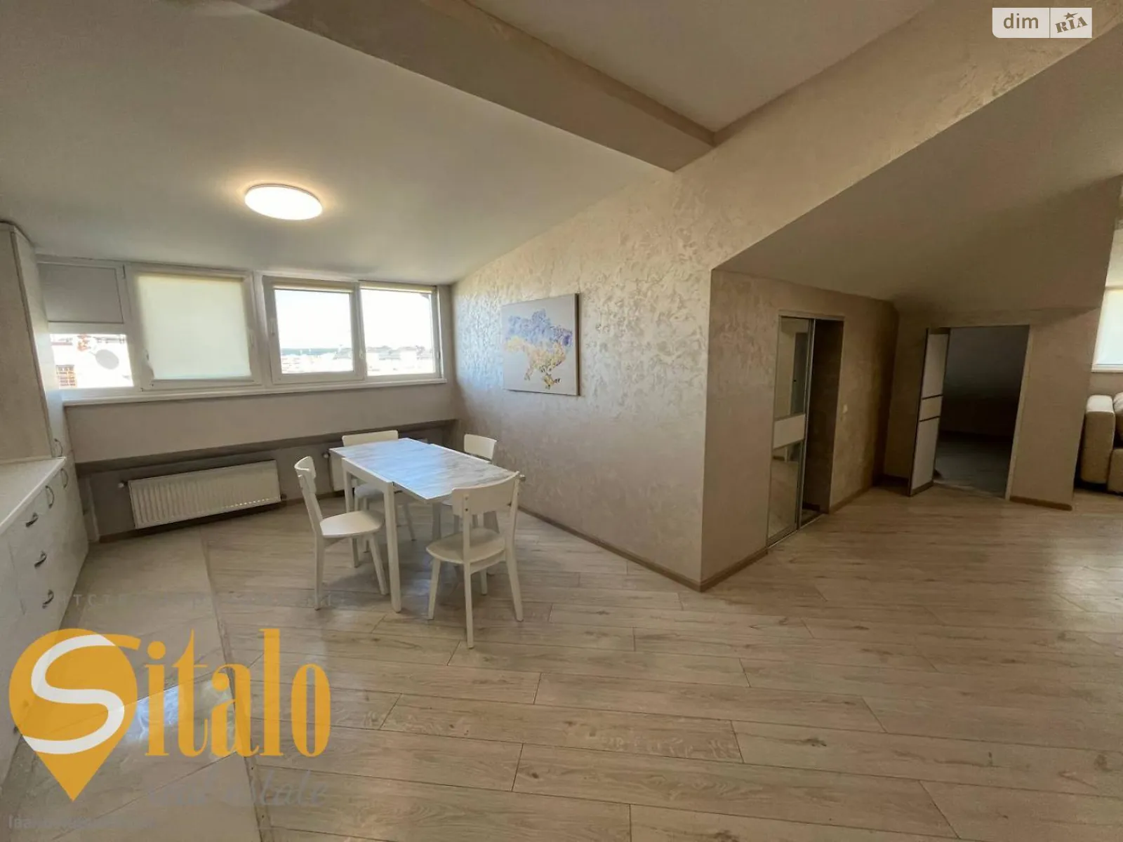 Продается 1-комнатная квартира 82.3 кв. м в Ивано-Франковске, ул. Пасечная, 44 - фото 1