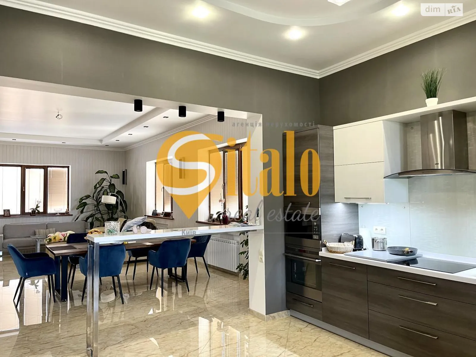 Продается дом на 2 этажа 375 кв. м с террасой, цена: 345000 $ - фото 1