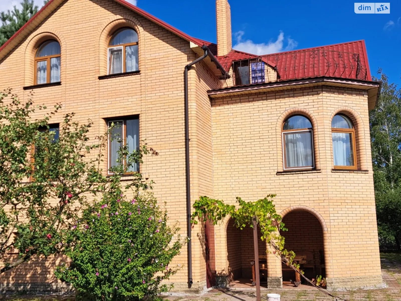 Сдается в аренду дом на 2 этажа 240 кв. м с участком, цена: 29000 грн - фото 1