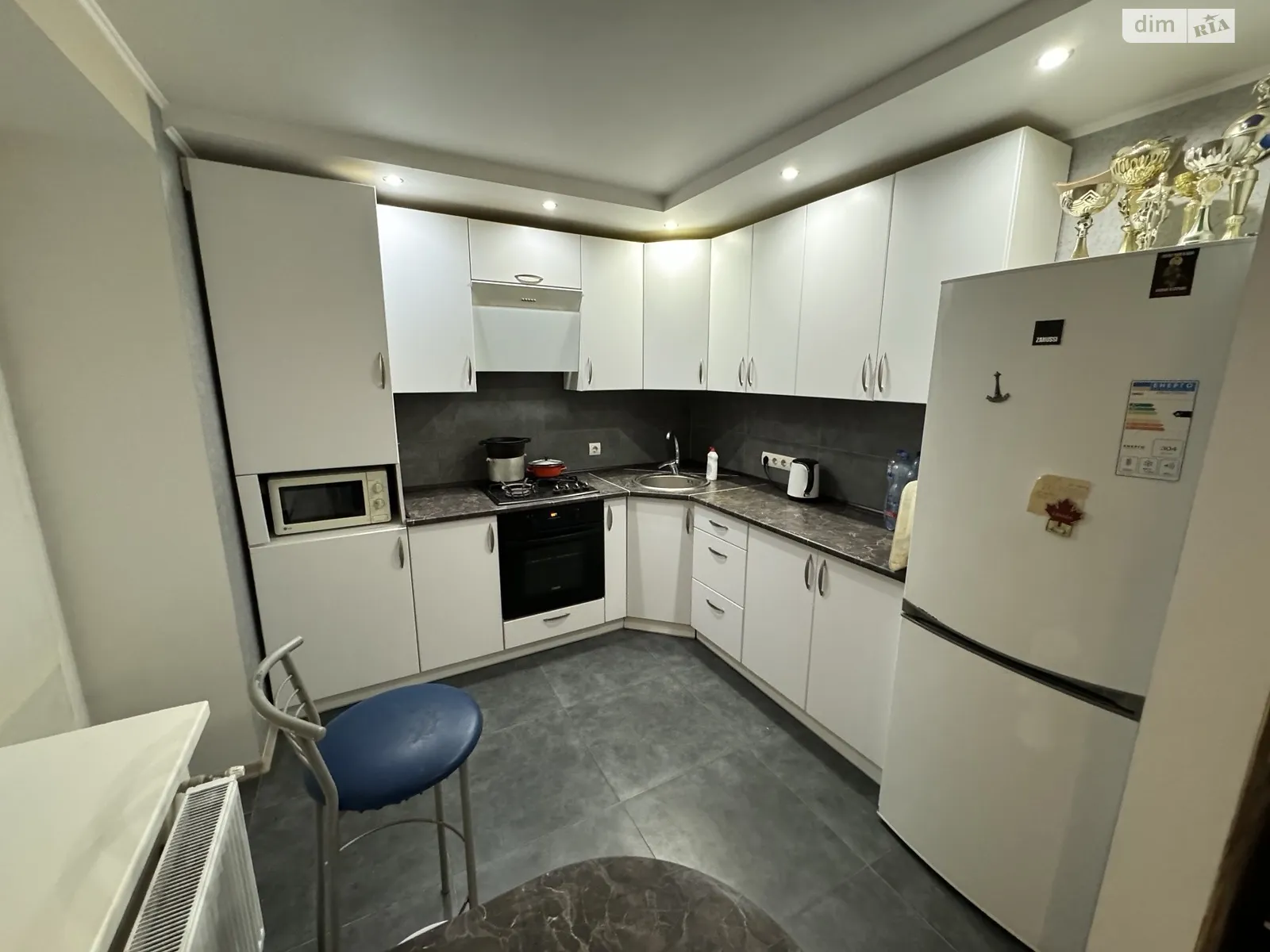 Продається 1-кімнатна квартира 43.2 кв. м у Полтаві, бул. Щепотьєва, 3А - фото 1