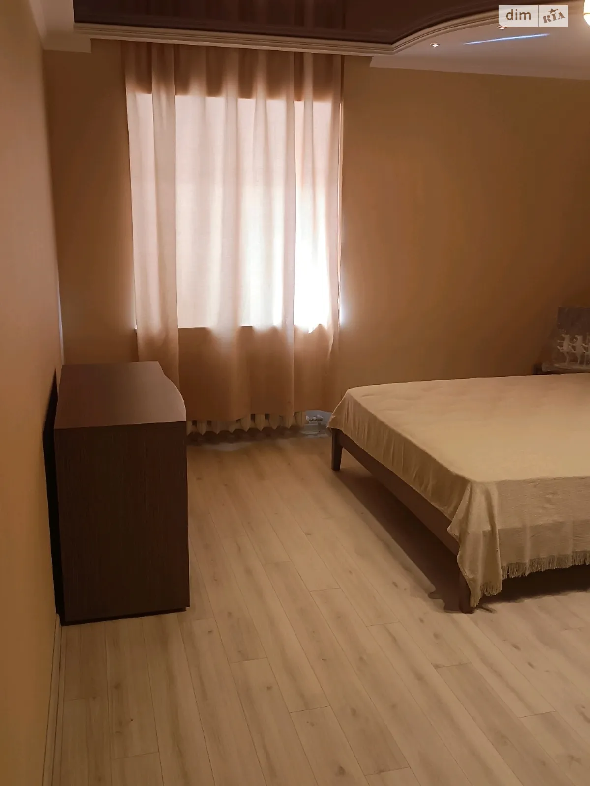 Продається 2-кімнатна квартира 71.3 кв. м у Миколаєві, просп. Корабелів - фото 1