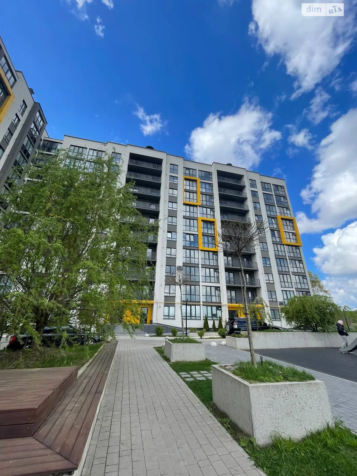 Продається 2-кімнатна квартира 72 кв. м у Хмельницькому, вул. Героїв Крут, 4/1Б - фото 1