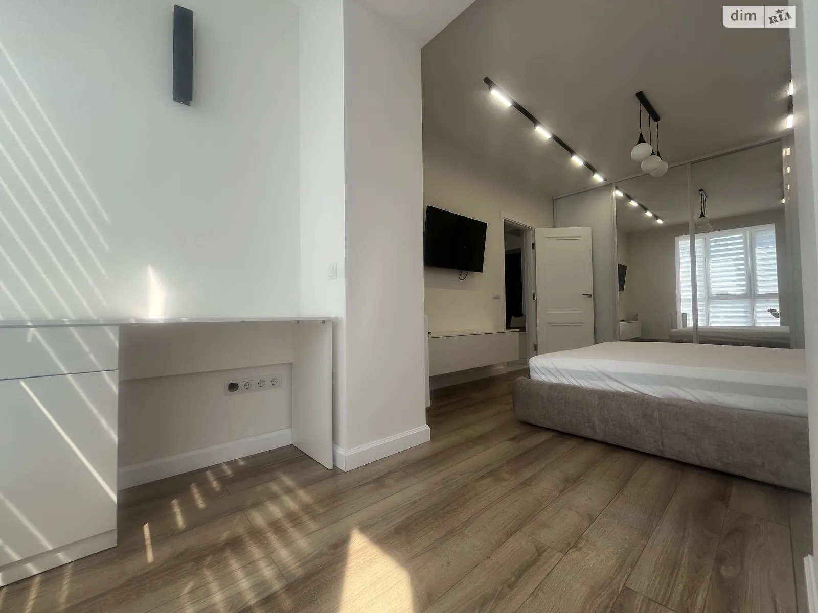 Сдается в аренду 1-комнатная квартира 43.6 кв. м в Ивано-Франковске, ул. Гетьмана Ивана Мазепы, 164 корпус 3 - фото 1