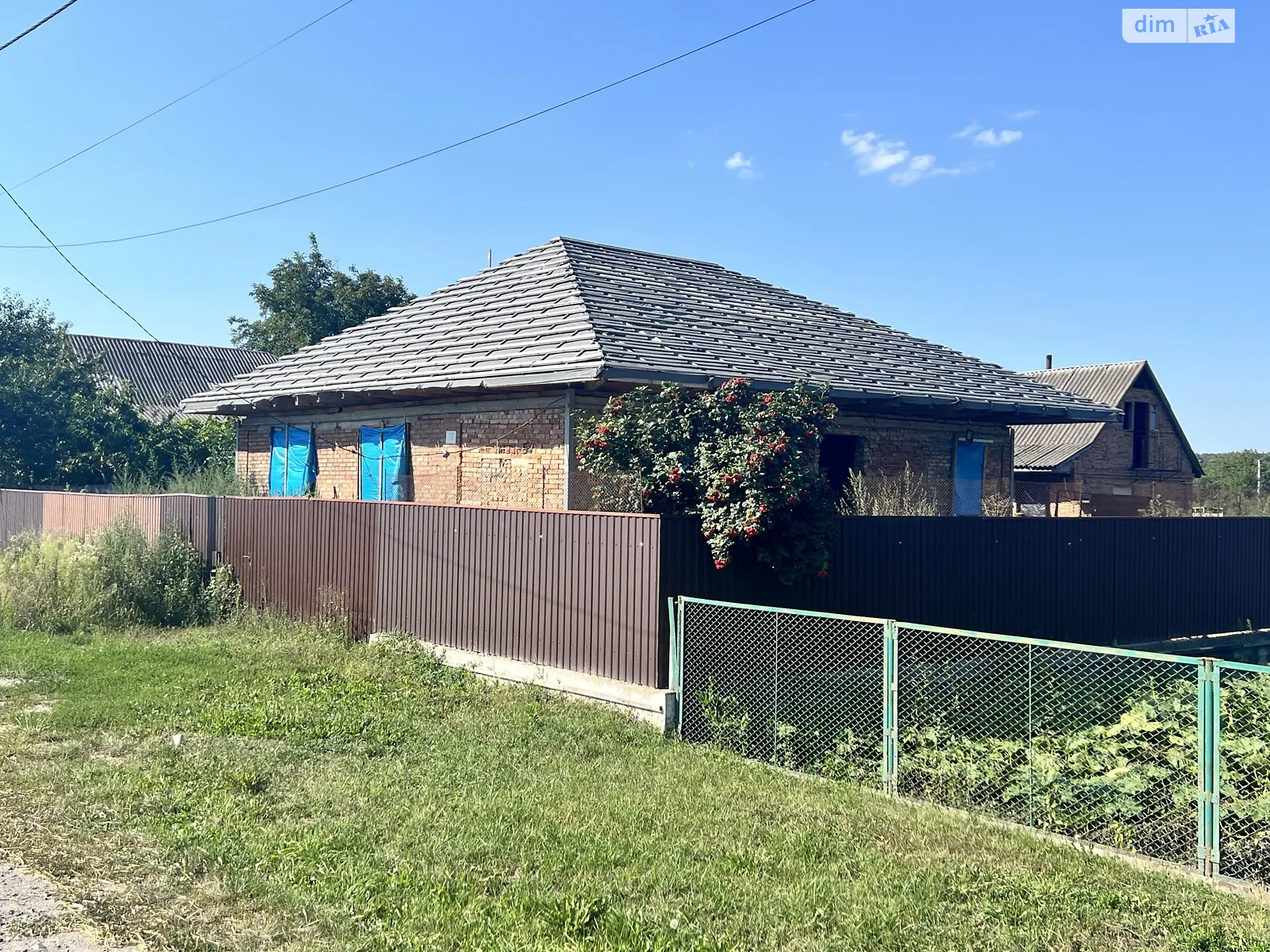 Продається будинок 2 поверховий 113.3 кв. м з садом, цена: 30000 $ - фото 1