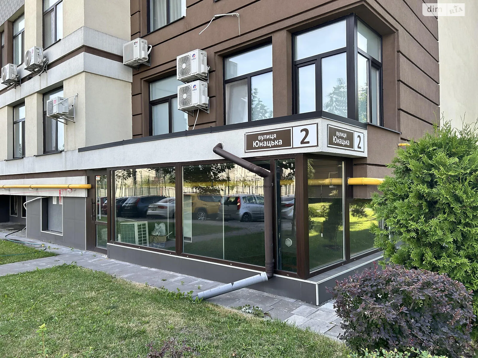 Продається приміщення вільного призначення 69.5 кв. м в 9-поверховій будівлі, цена: 85000 $ - фото 1