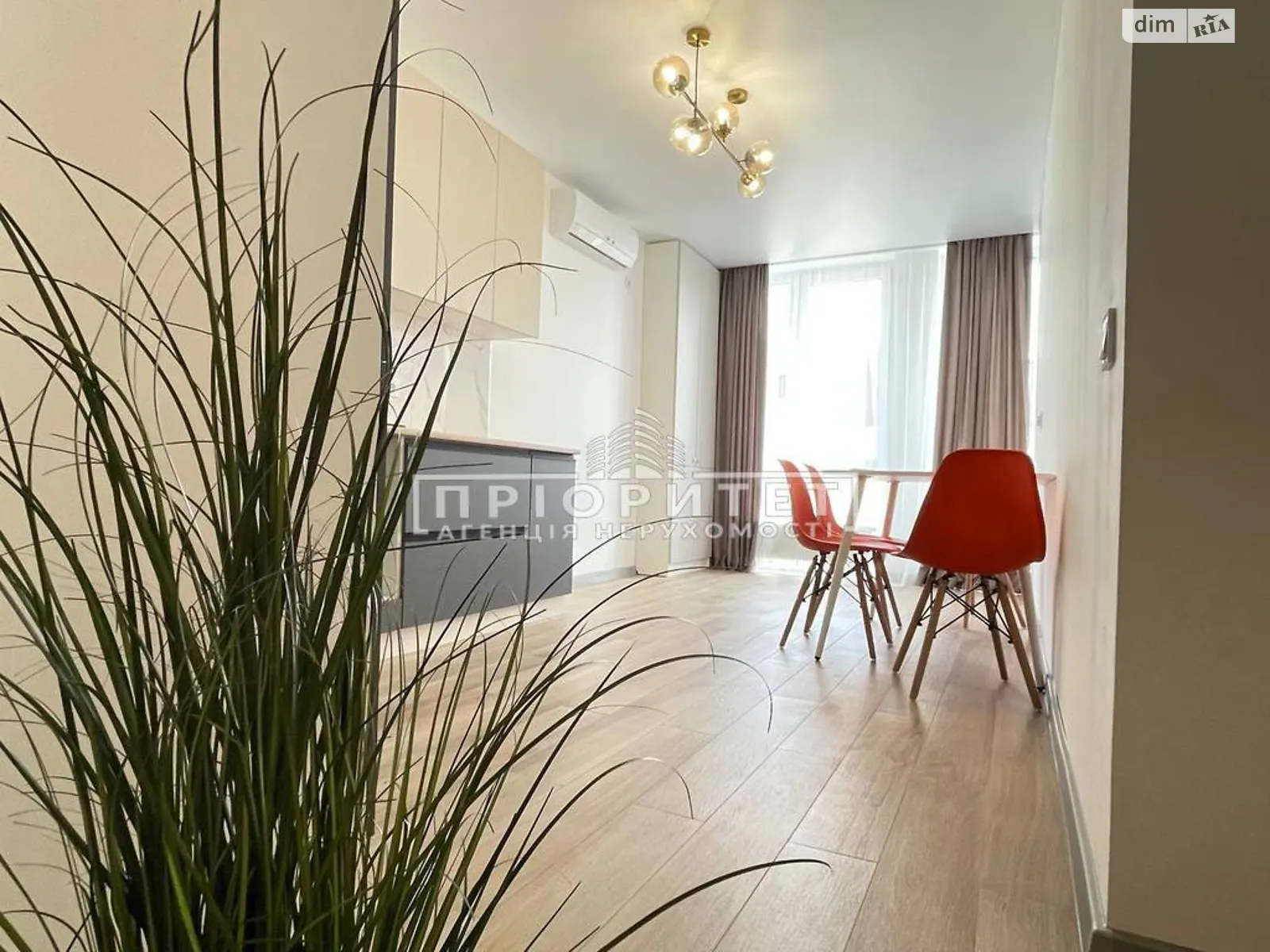Продается 2-комнатная квартира 71.7 кв. м в Одессе, ул. Инглези - фото 1