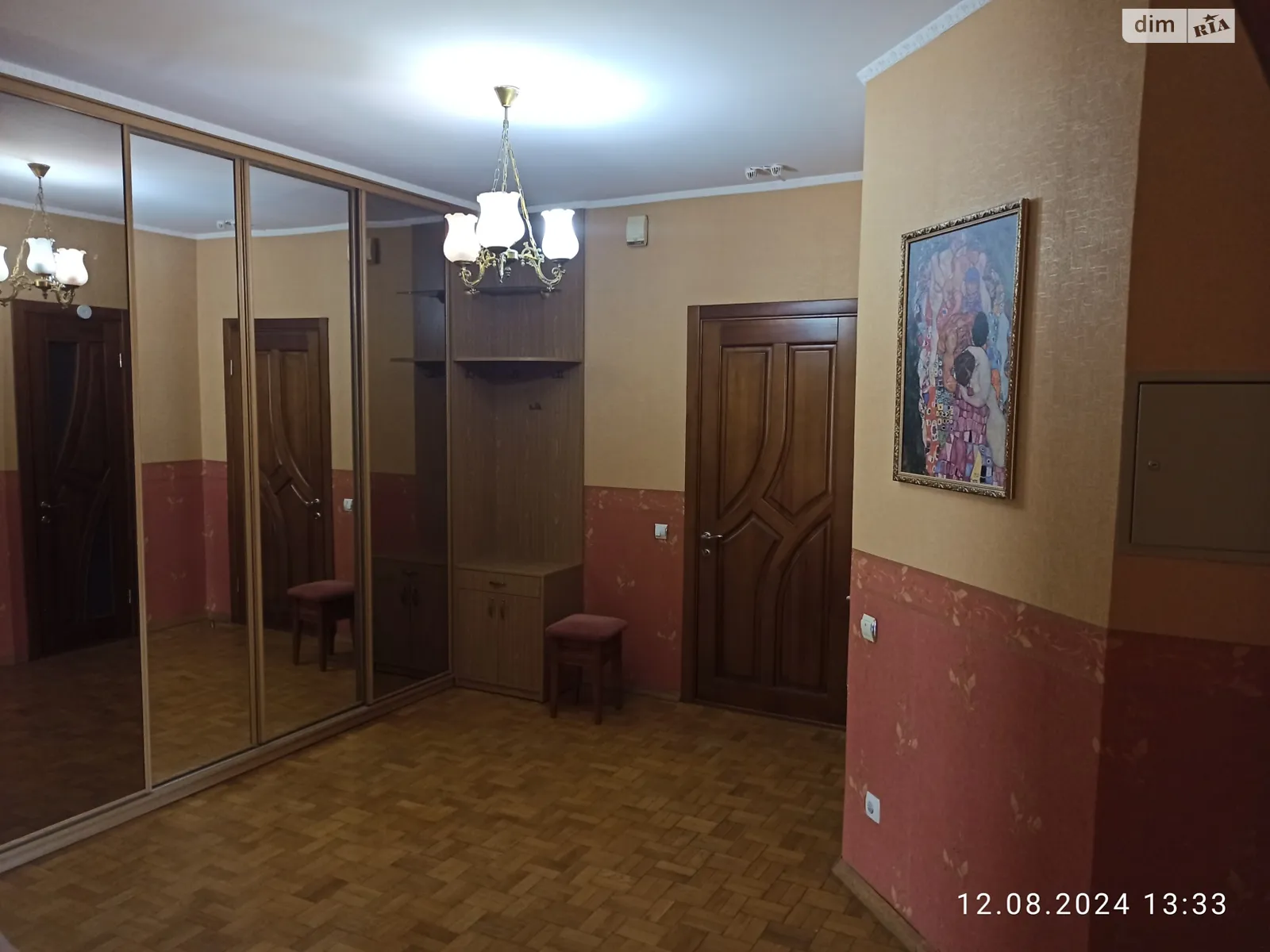 Продается 3-комнатная квартира 101 кв. м в Киеве, ул. Драгоманова, 31Б - фото 1