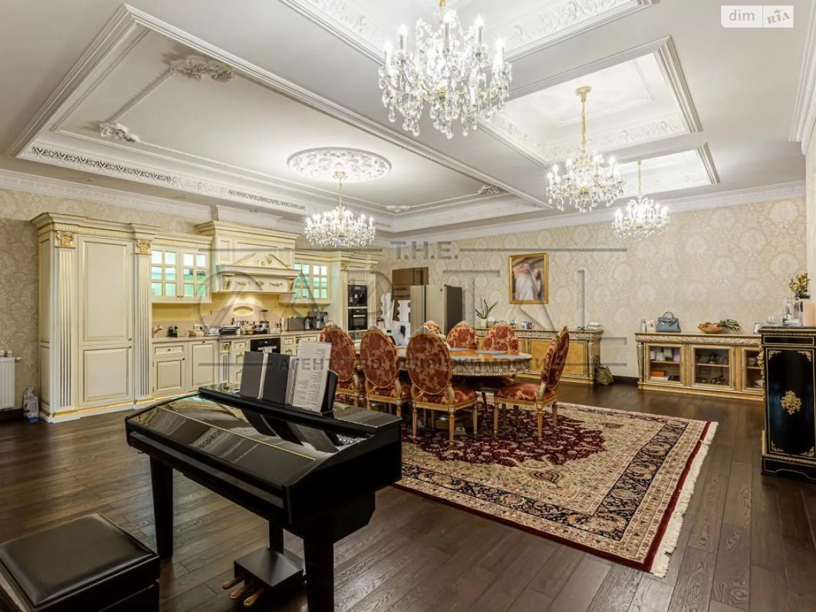 Продается 2-комнатная квартира 190 кв. м в Киеве, ул. Никольско-Слободская - фото 1
