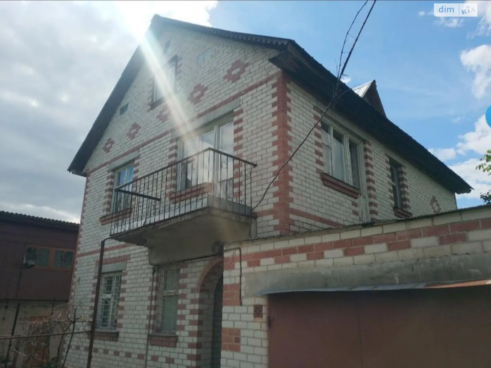 Продается дом на 2 этажа 200 кв. м с балконом, цена: 40000 $ - фото 1