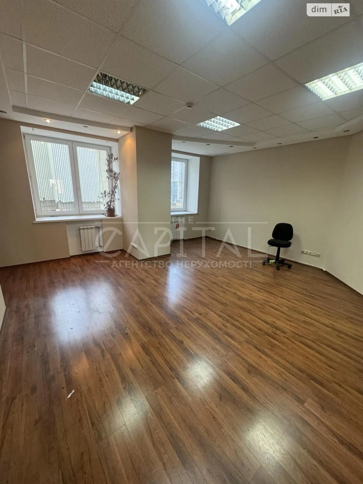 Здається в оренду офіс 600 кв. м в бізнес-центрі, цена: 4200 $ - фото 1