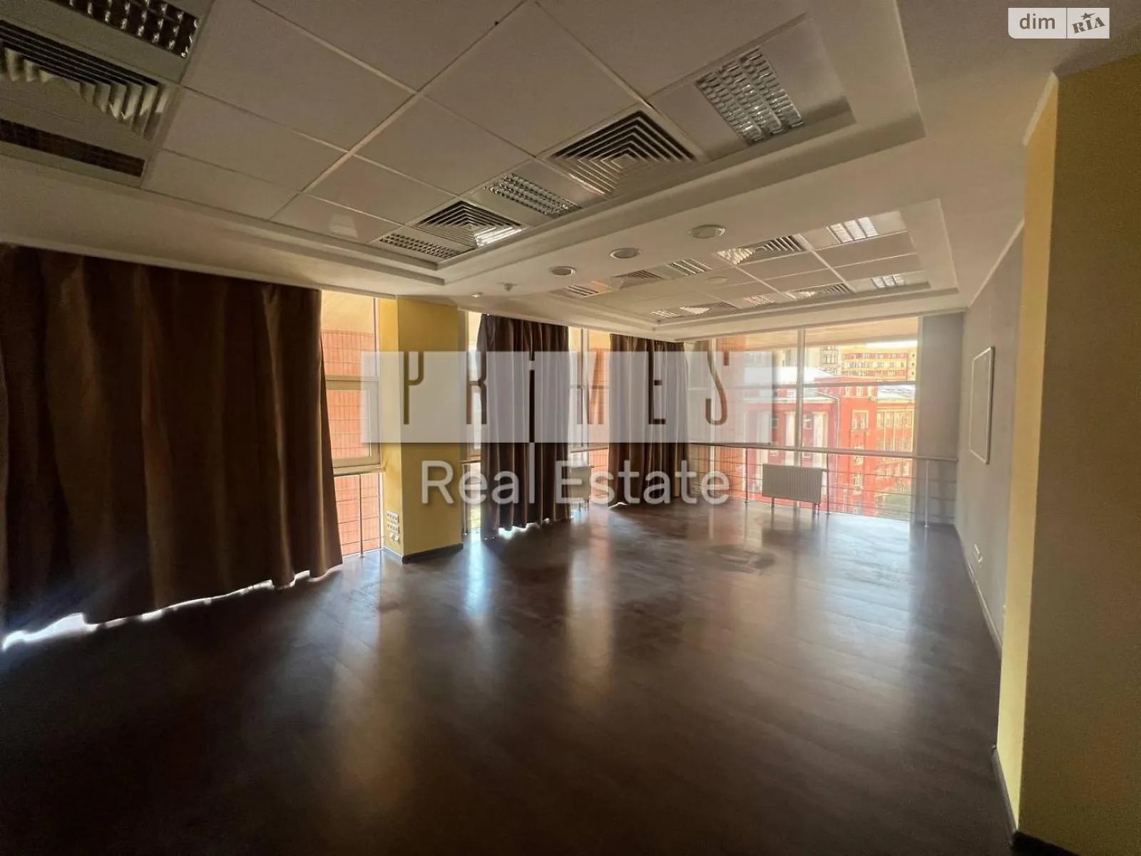 Здається в оренду офіс 850 кв. м в бізнес-центрі, цена: 8500 $ - фото 1