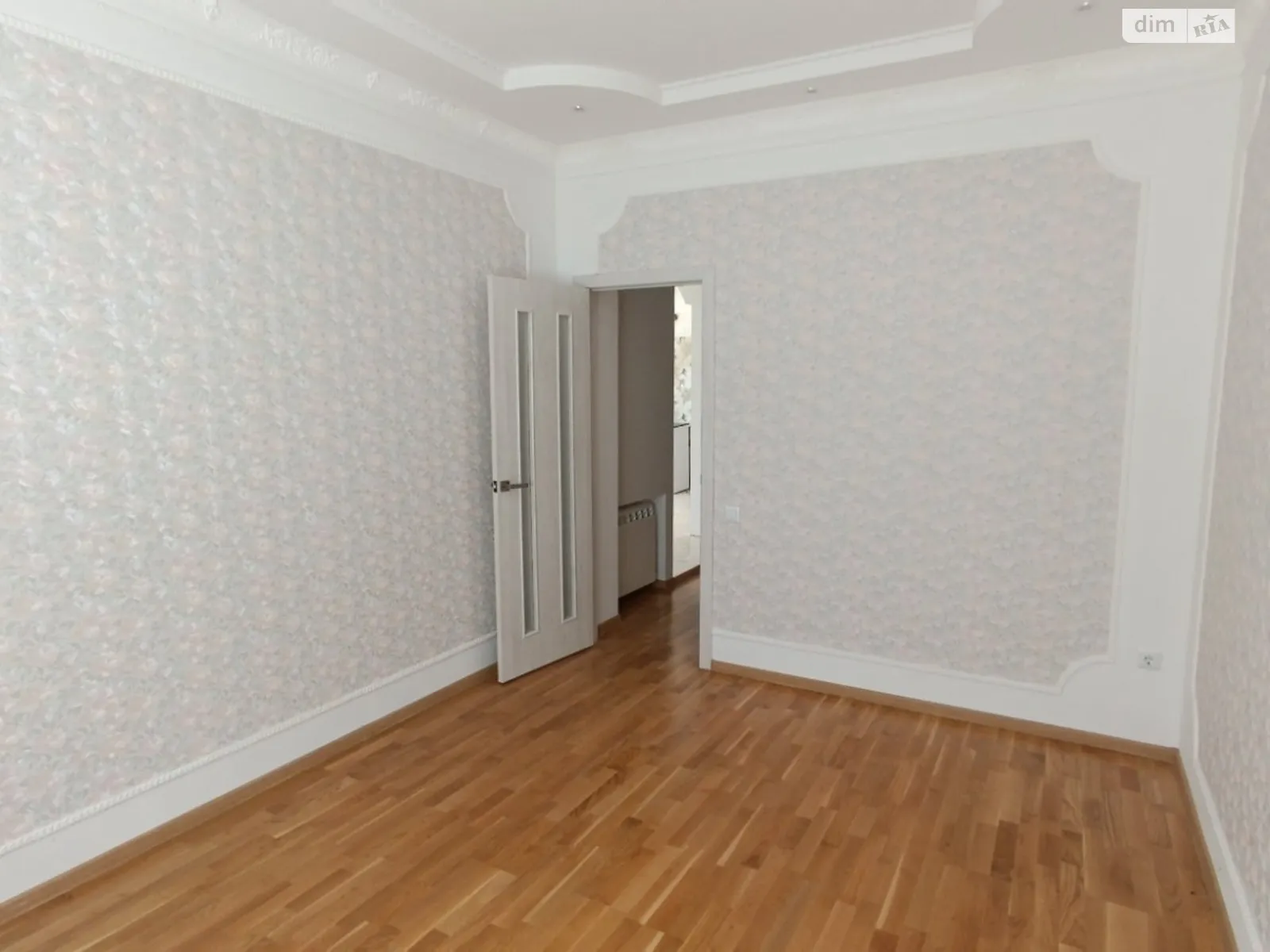 Продається 2-кімнатна квартира 88.9 кв. м у Миколаєві, просп. Корабелів - фото 1