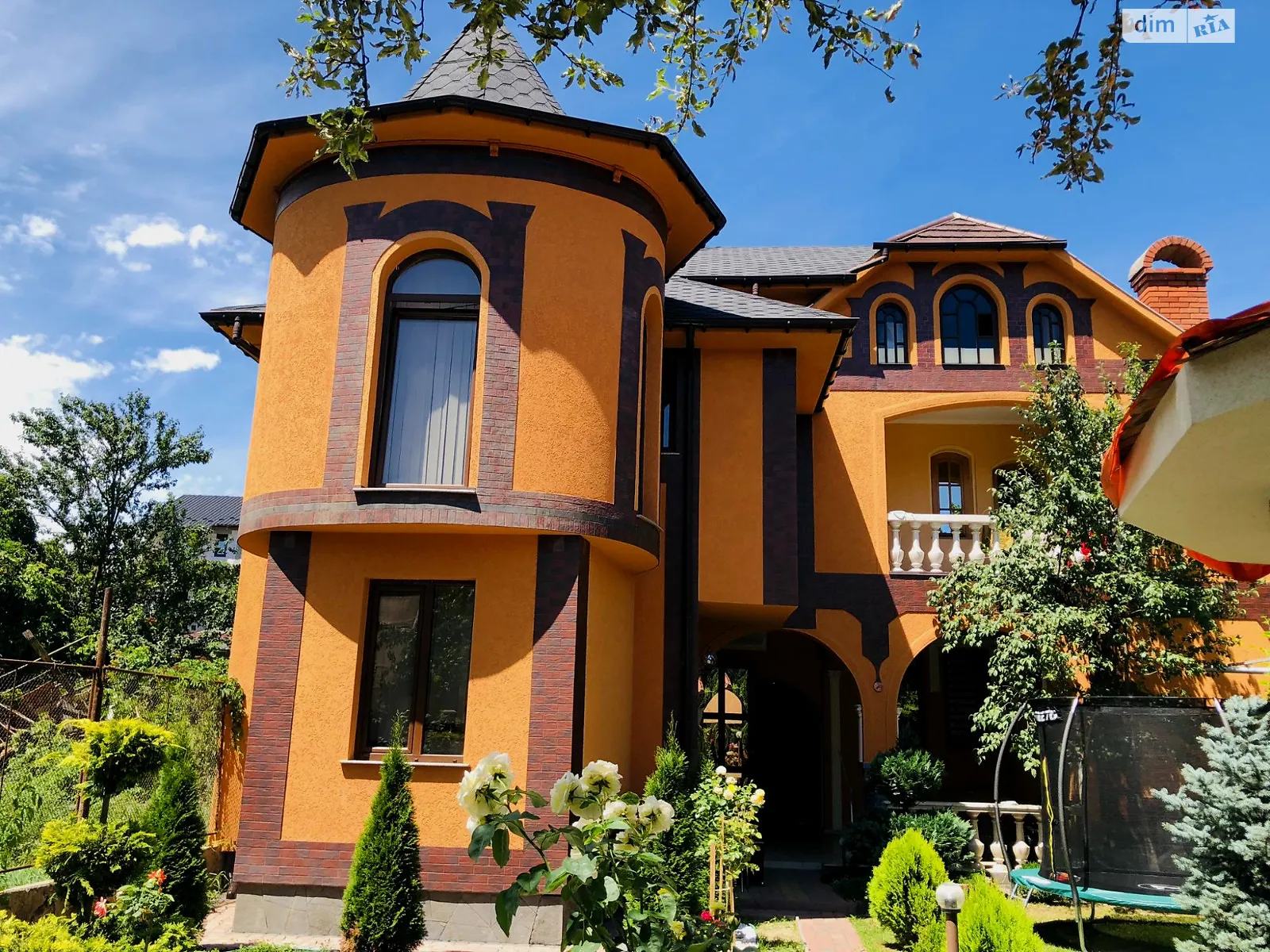 Продается дом на 2 этажа 399.8 кв. м с верандой, цена: 687000 $ - фото 1