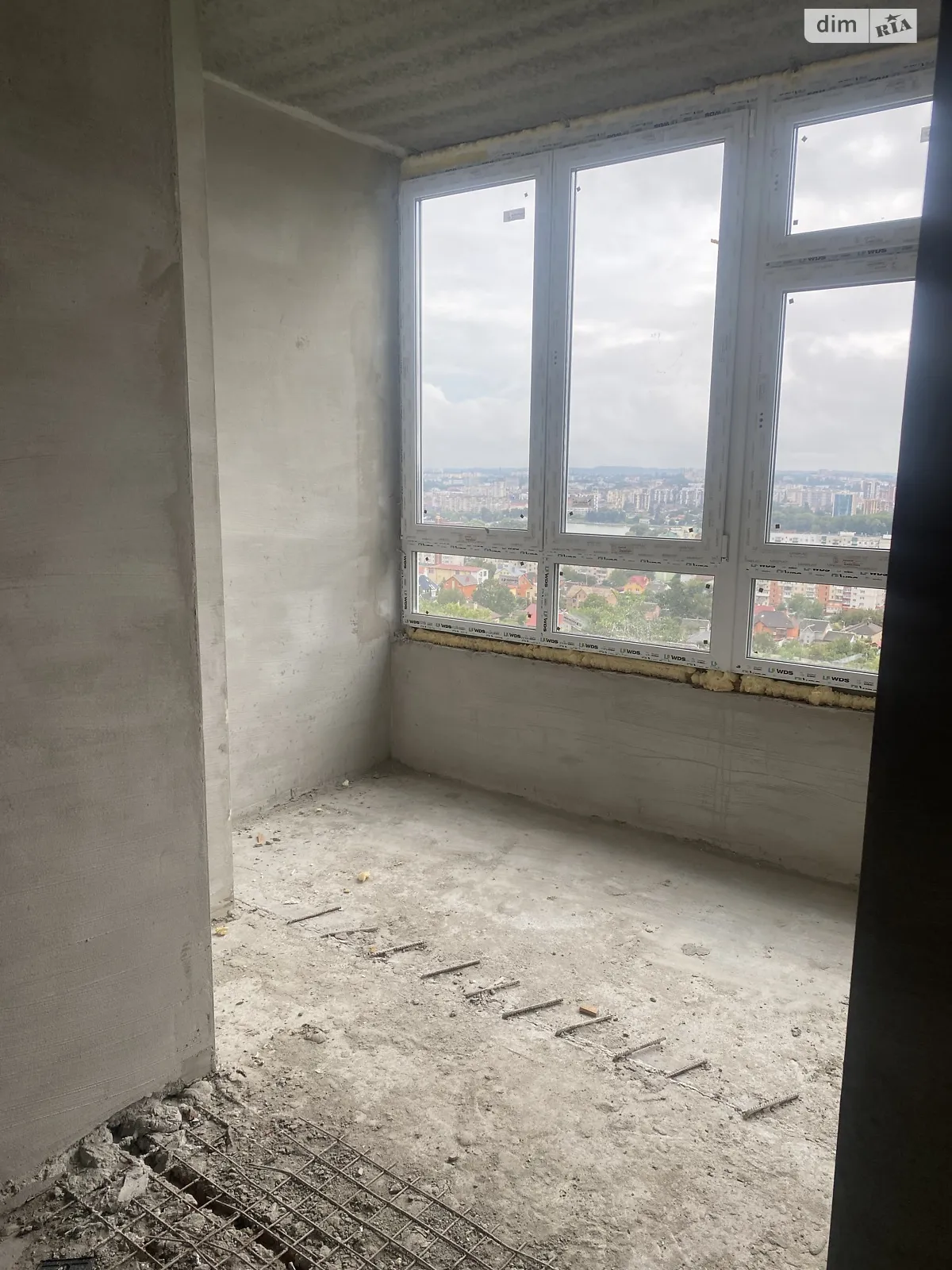 Продается 1-комнатная квартира 41 кв. м в Хмельницком, ул. Мазура Николая, 8/1 - фото 1